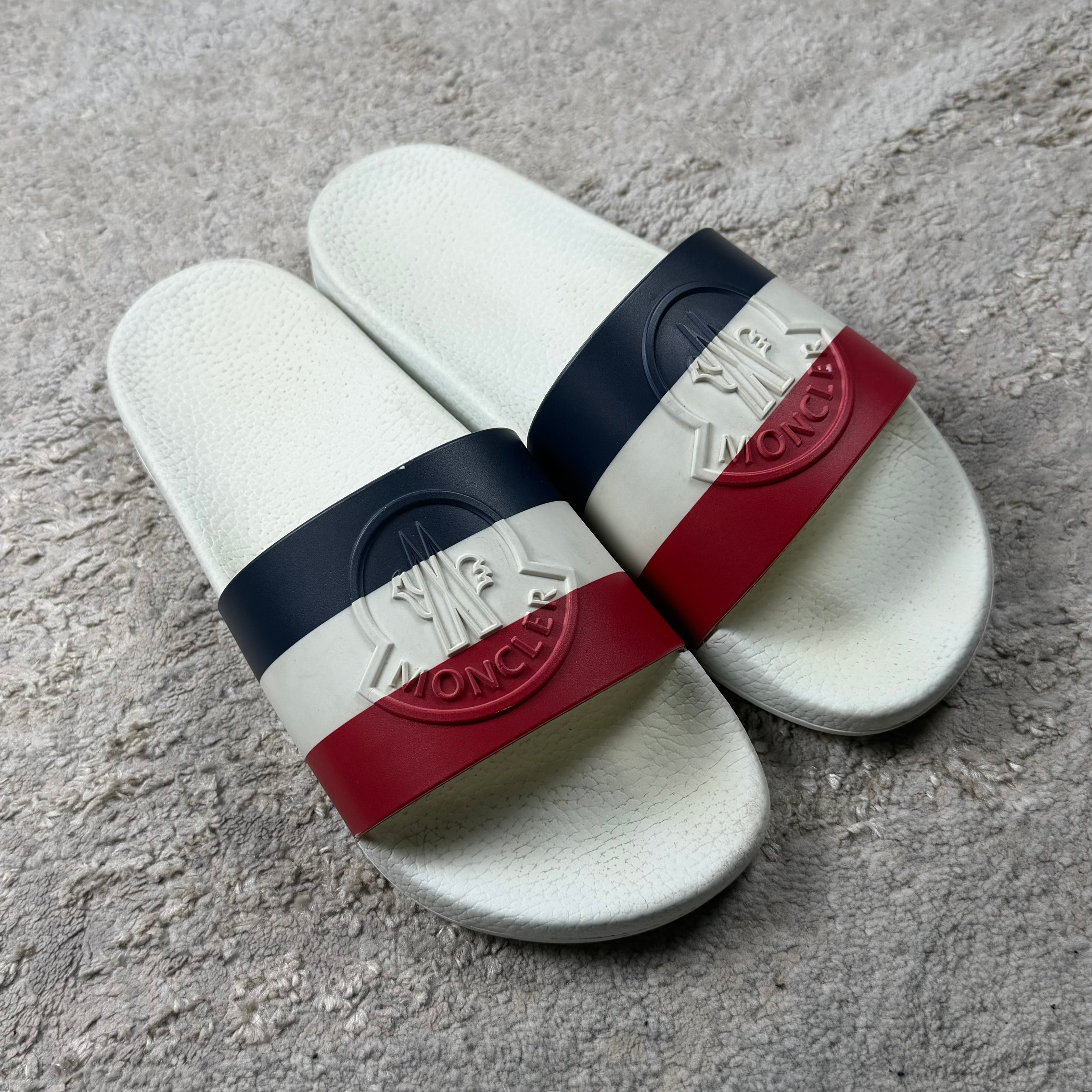 Moncler Stripe Logo White Slider’s - 8UK