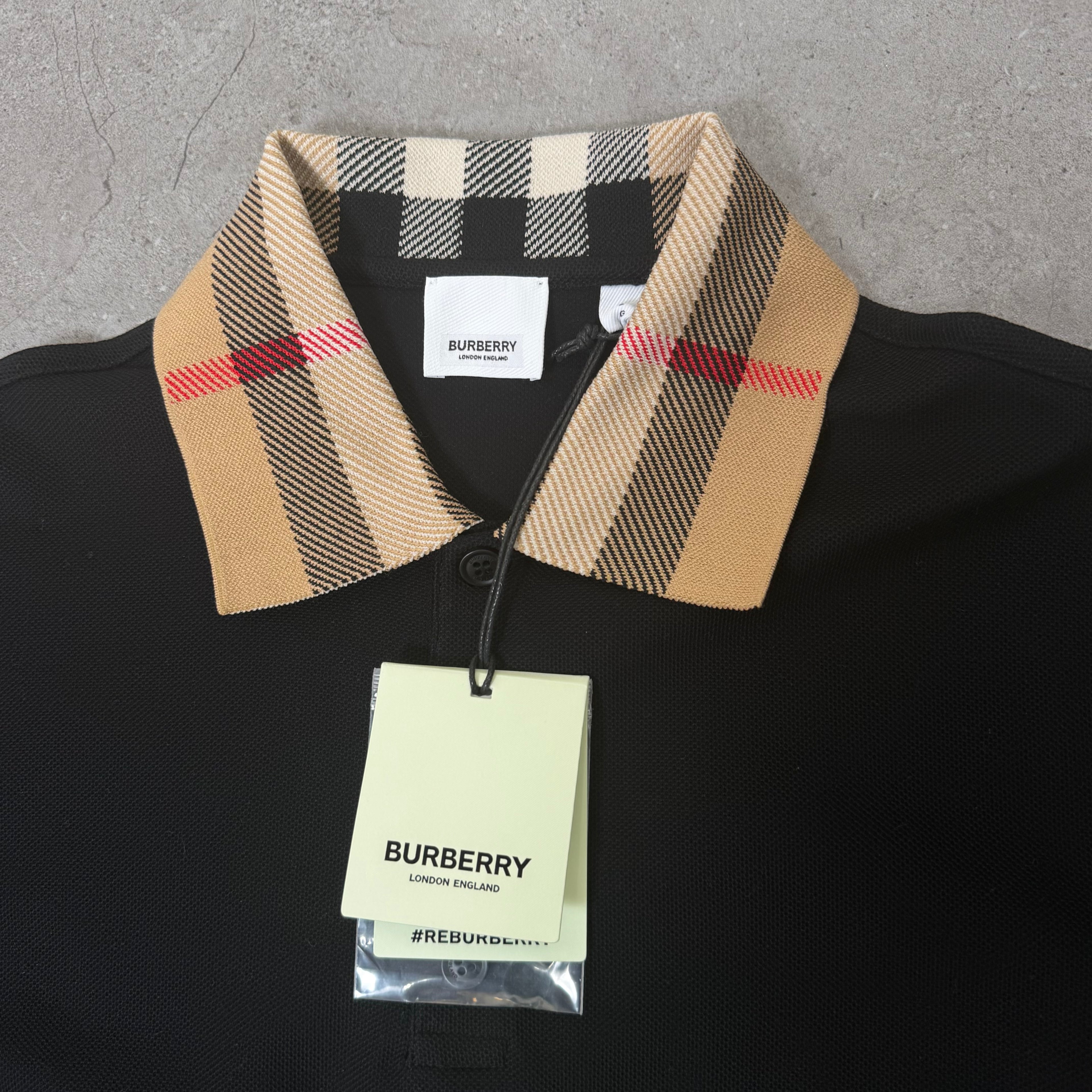 Burberry Check Collar Polo Shirt Black - Large 21’’