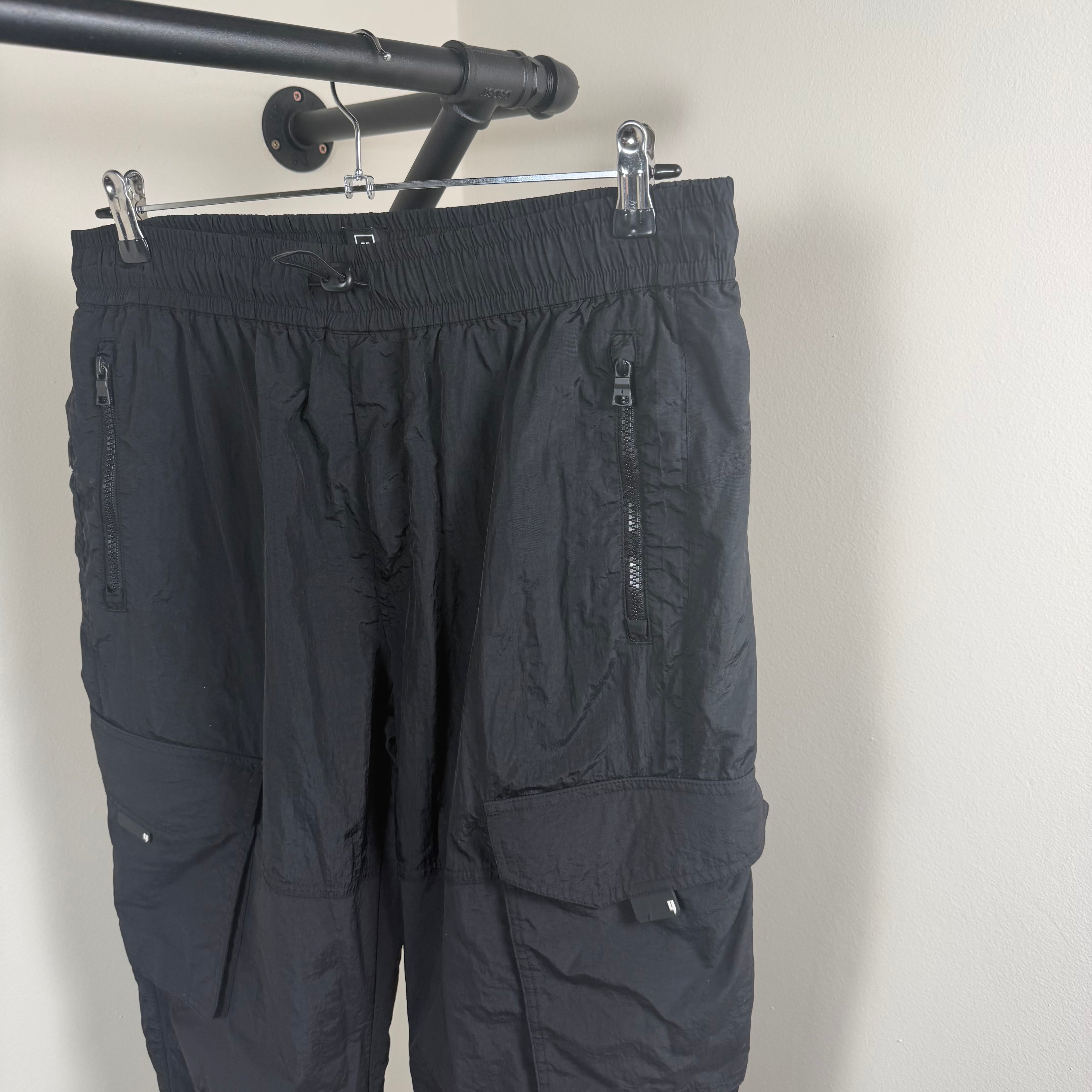 YELIR World Black Nylon Cargo Pants - Large