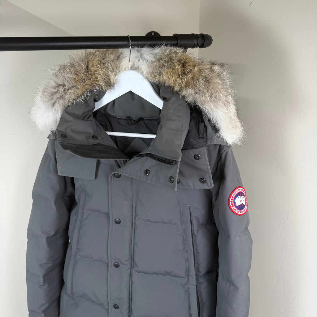 Canada Goose Grey Wyndham Parka - Medium 22’’