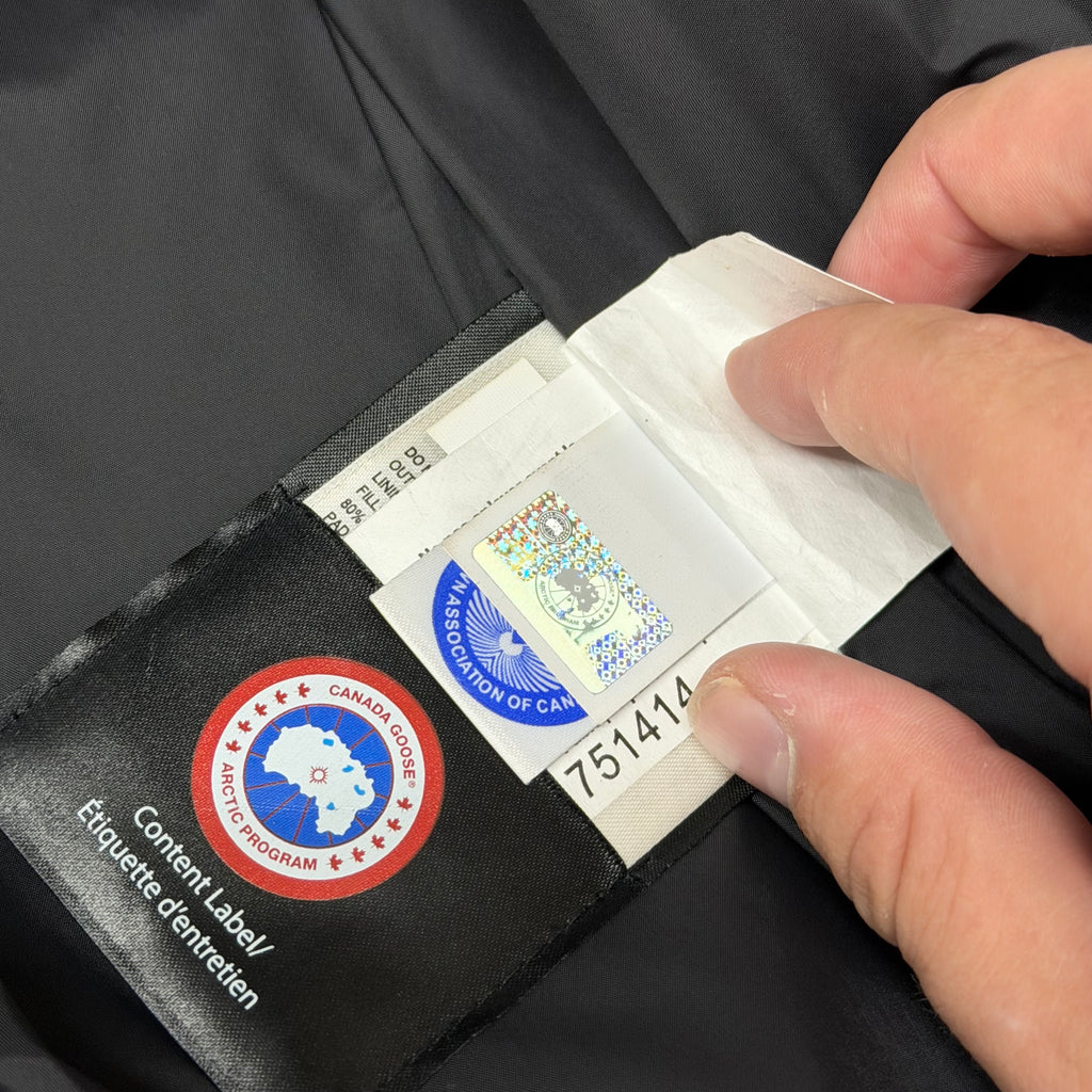 Canada Goose Black Wyndham Parka - Medium Fusion 21’’