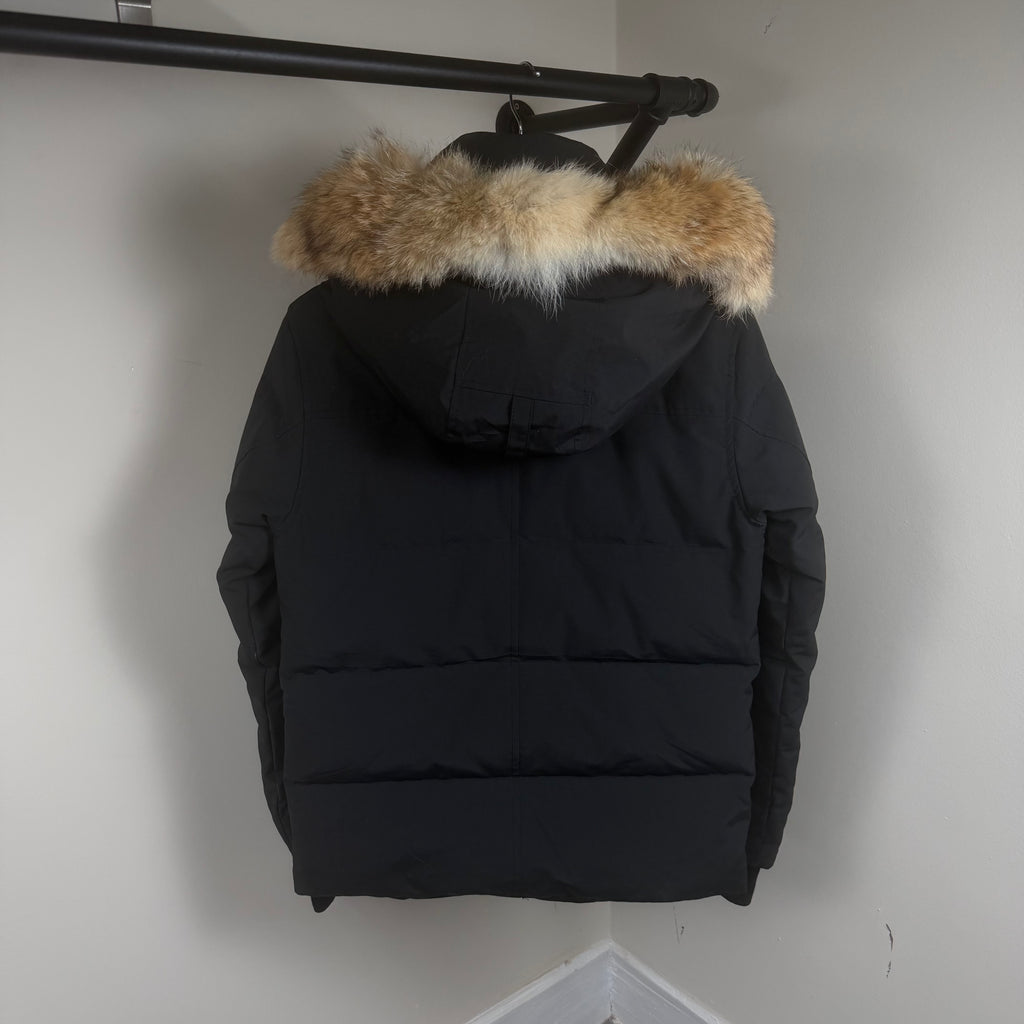 Canada Goose Wyndham Black Parka - Small Fusion 20’’