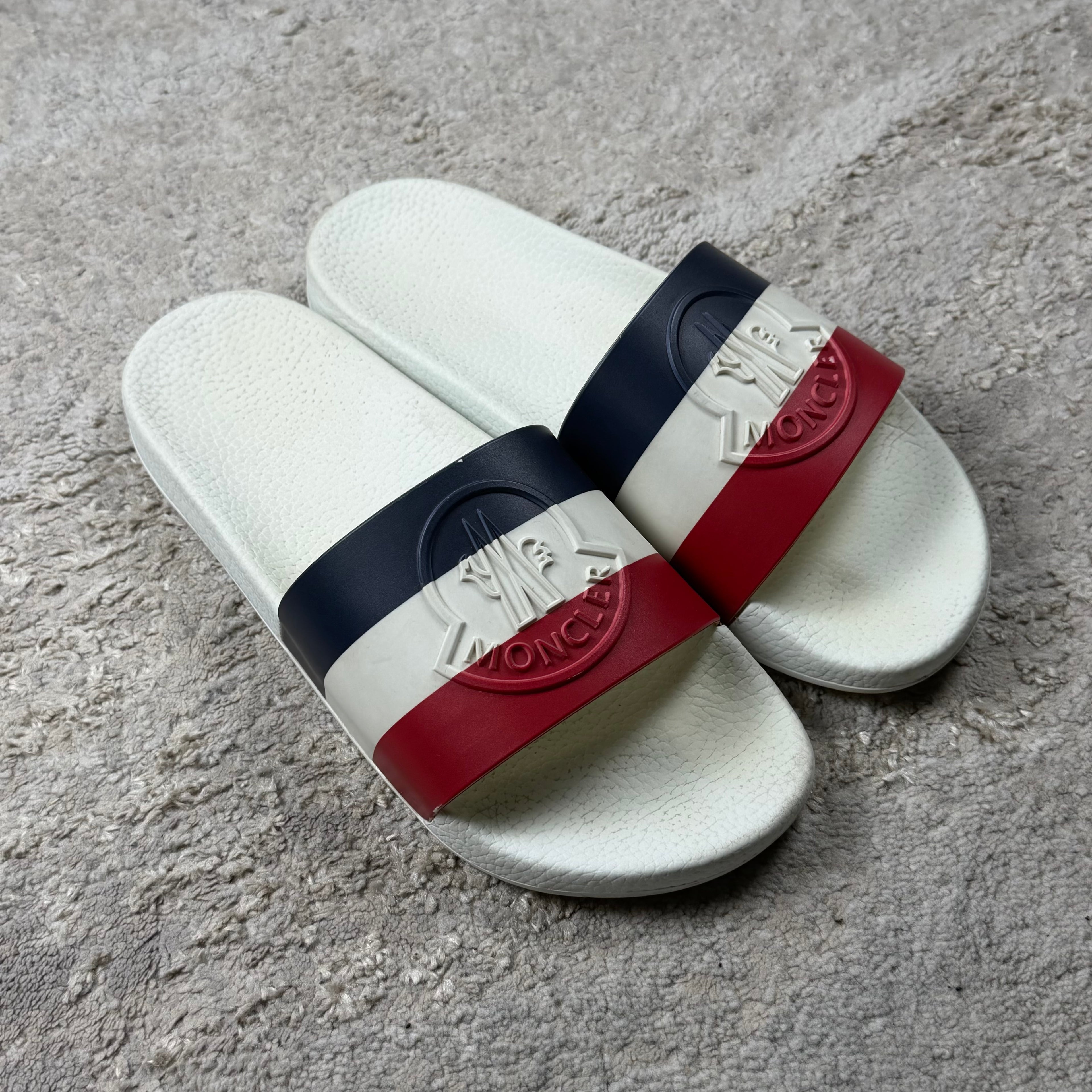 Moncler Stripe Logo White Slider’s - 8UK