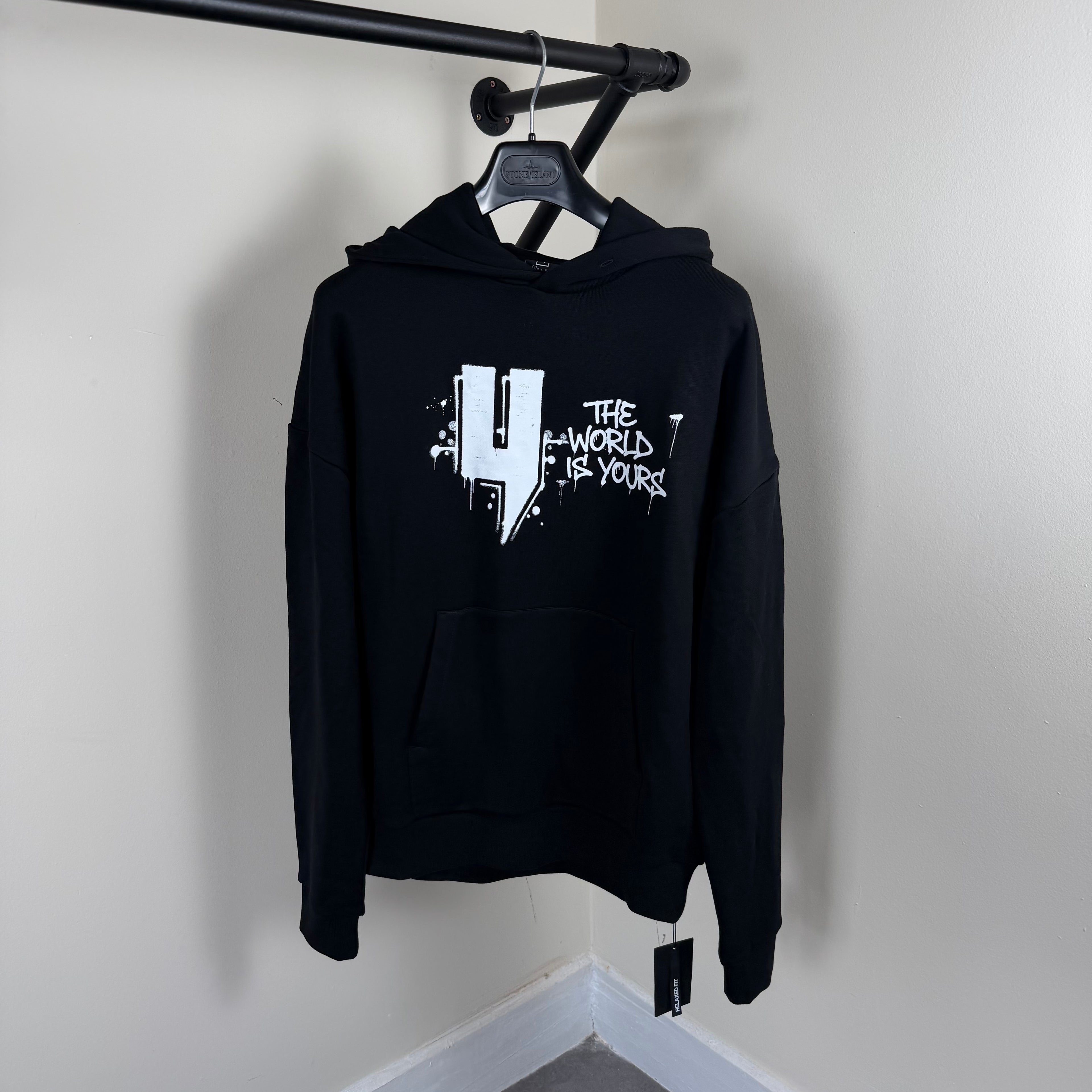 YELIR World World Is Yours Black Hoodie - M/L 24’’
