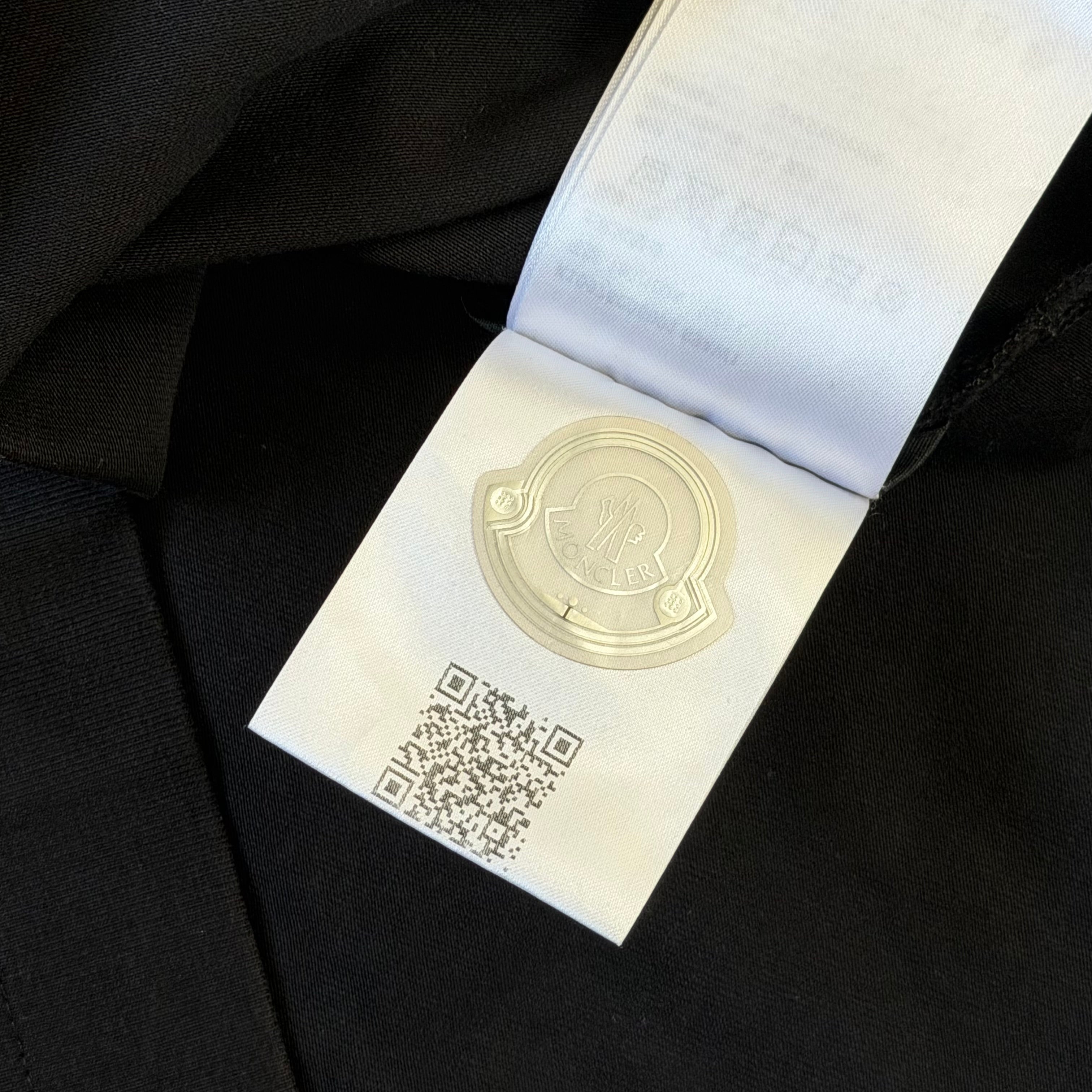 Moncler Black Grenoble T-Shirt - Medium 19.5’’