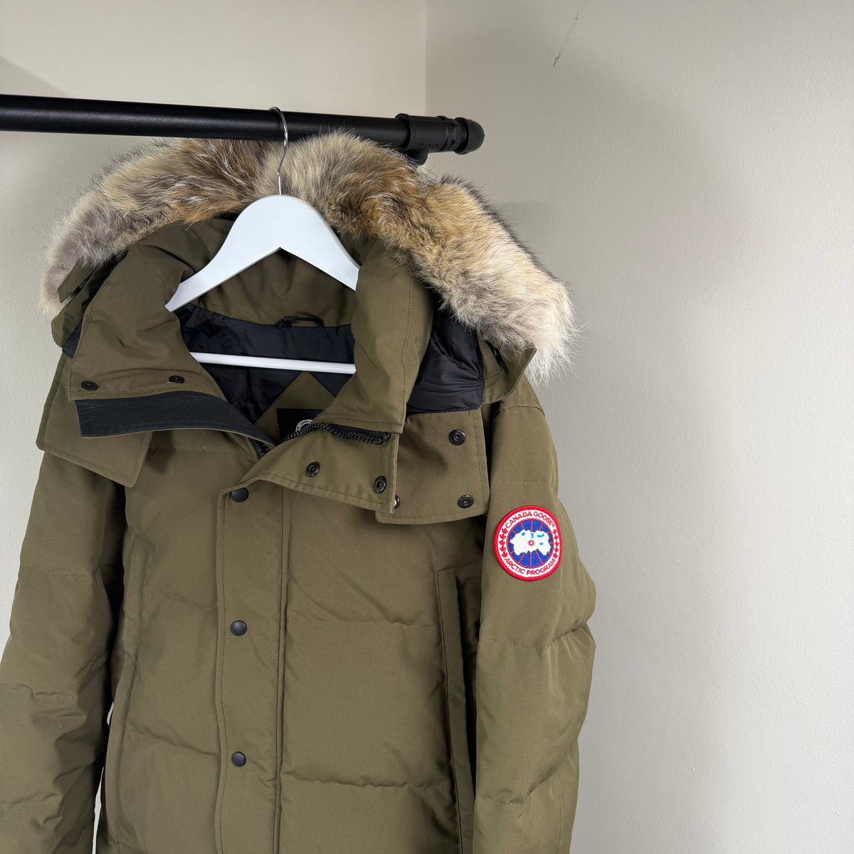 Canada Goose Khaki Wyndham Parka - XL 25’’