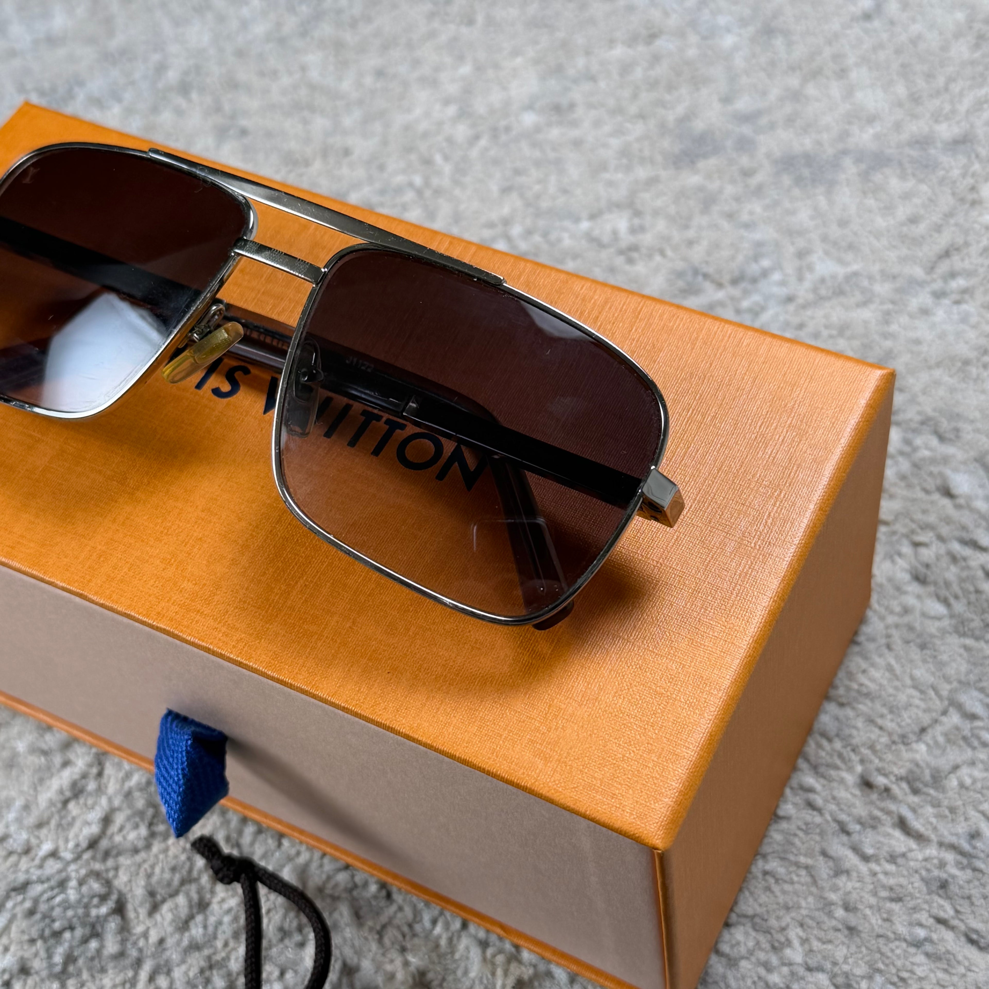 Louis Vuitton Silver Attitude Sunglasses