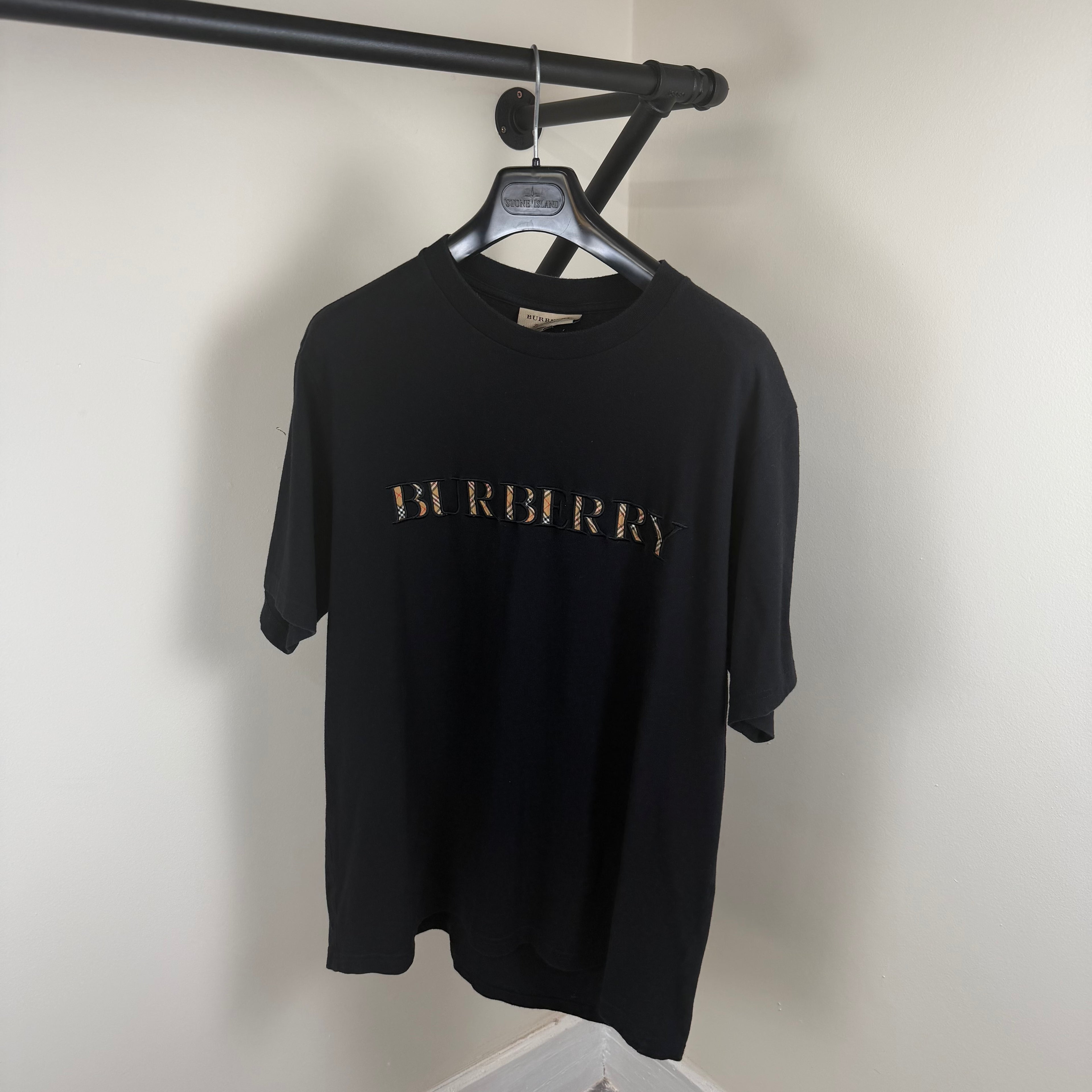 Burberry Spellout Black T-Shirt - Large 22’’