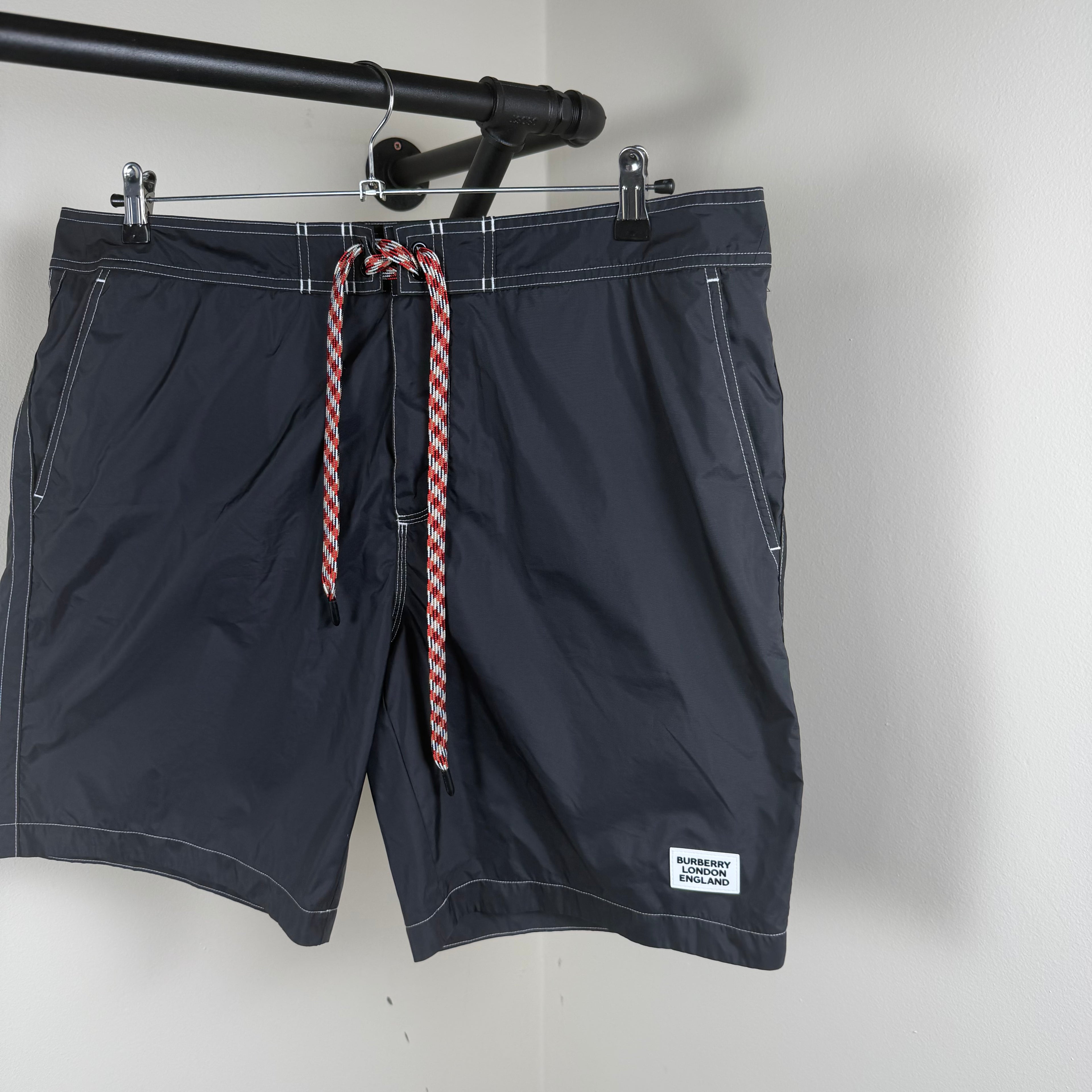Burberry Board Swimming Shorts - XXL (38)