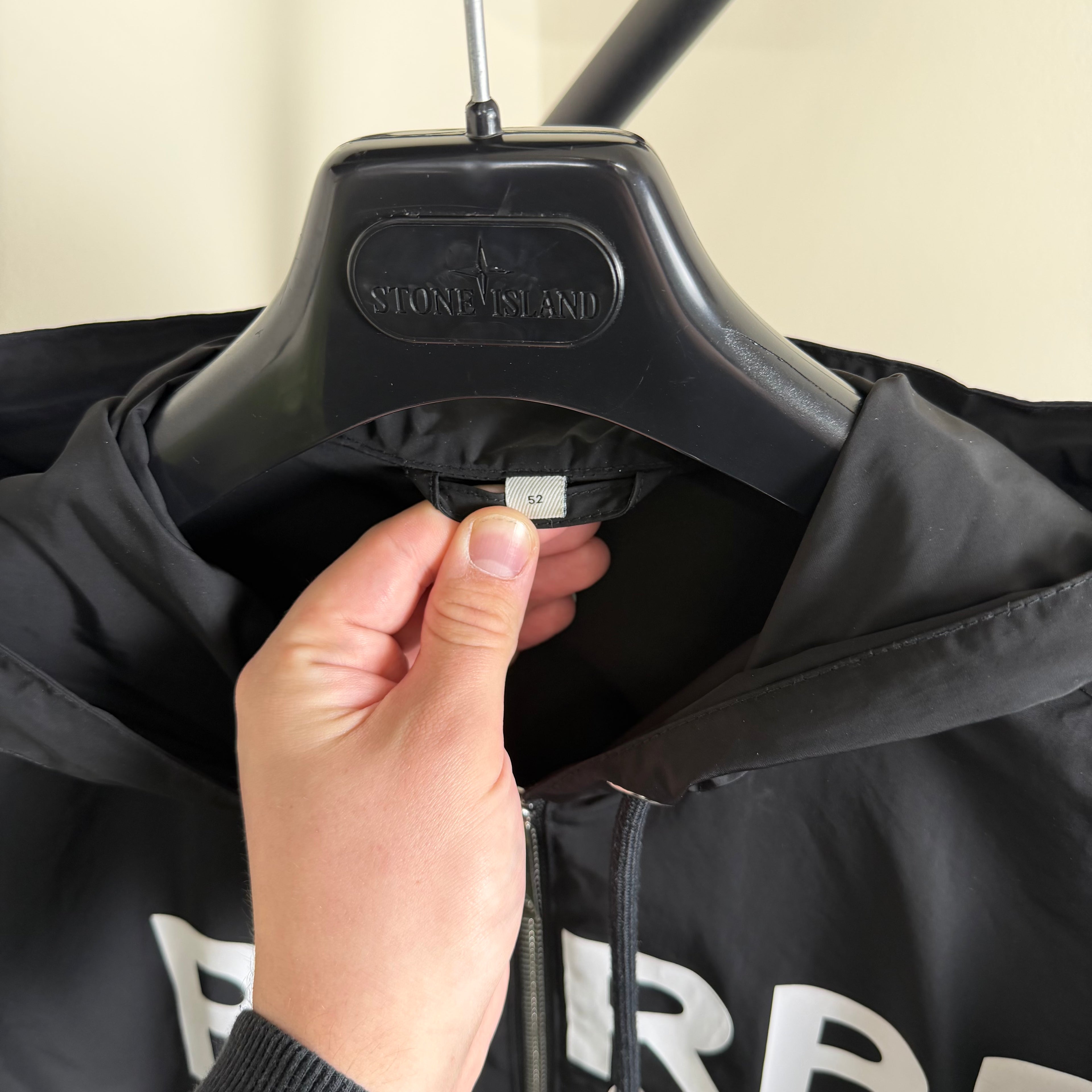 Burberry Horseferry Black Windbreaker - XL 25.5’’