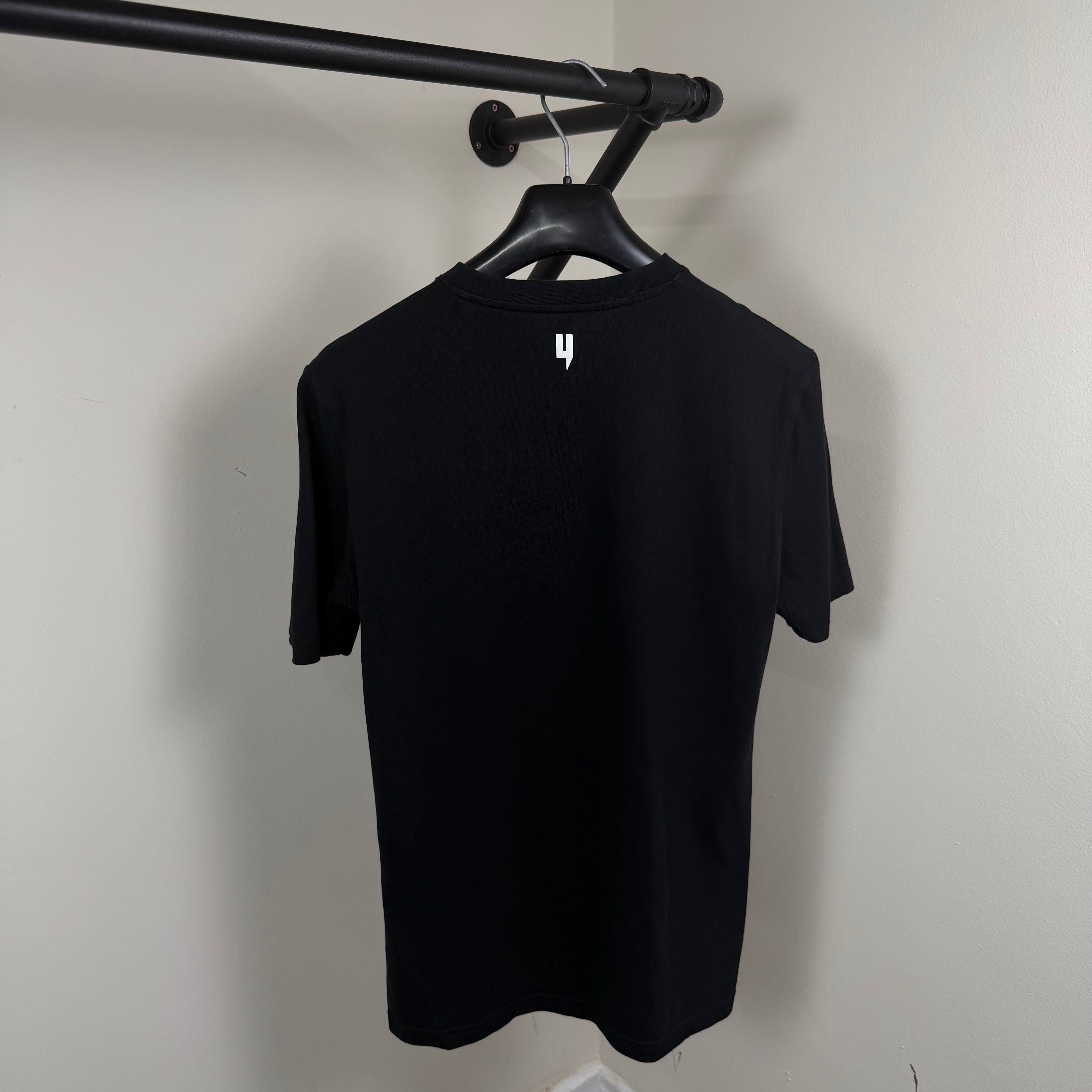 YELIR World Crumble Y T-Shirt - Medium 19.5’’