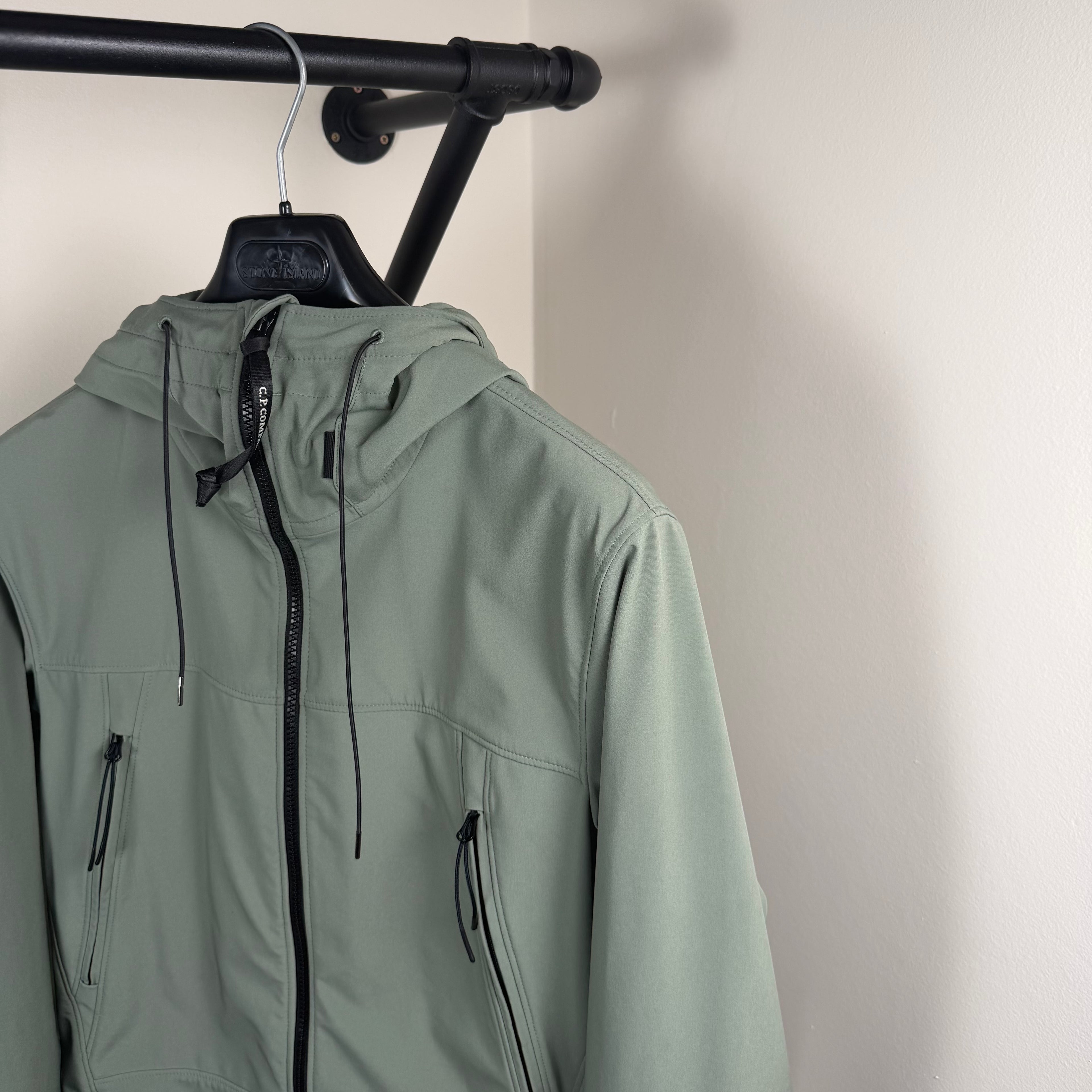 C.P Company Goggle Sage Green Softshell-R - Medium 22’’