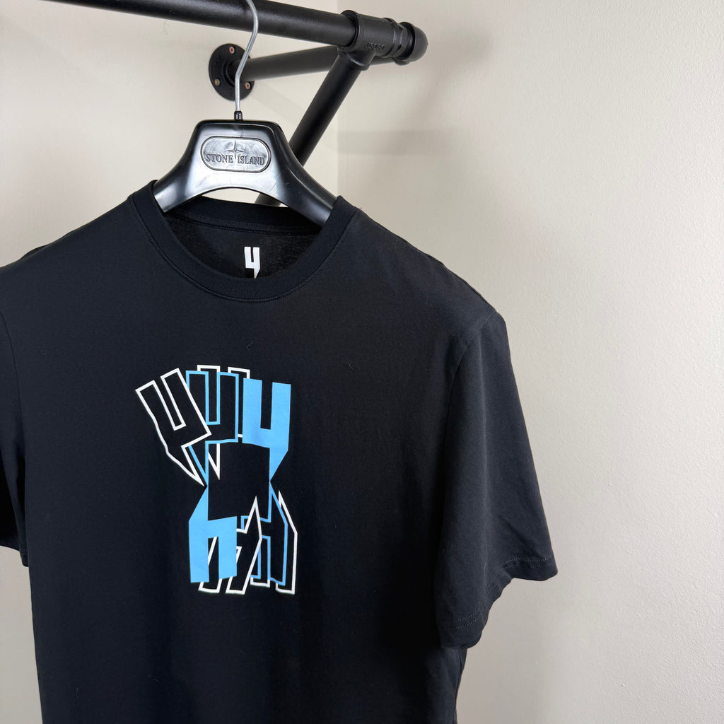 YELIR World 8Y Black T-Shirt - Medium 19.5’’