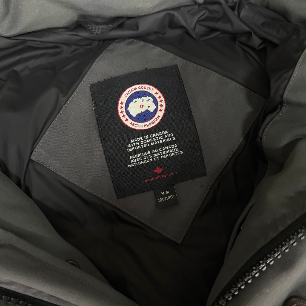 Canada Goose Grey Wyndham Parka - Medium 22’’