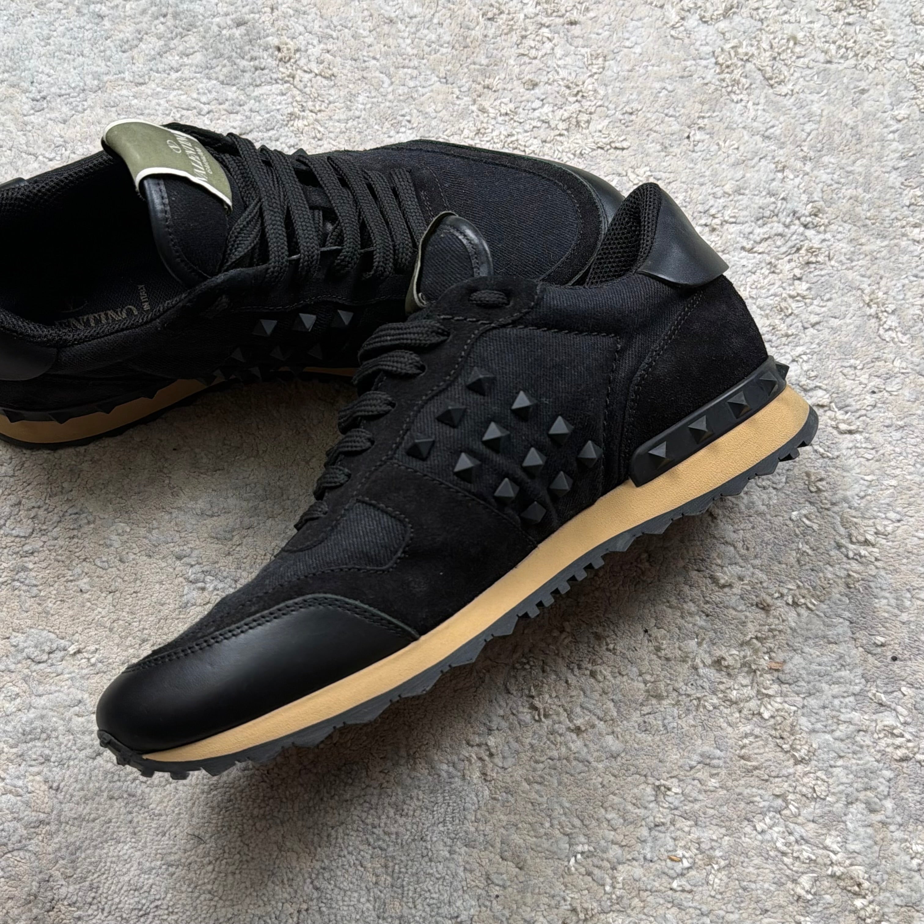 Valentino Garavani RockStud Black Trainer’s - 8UK