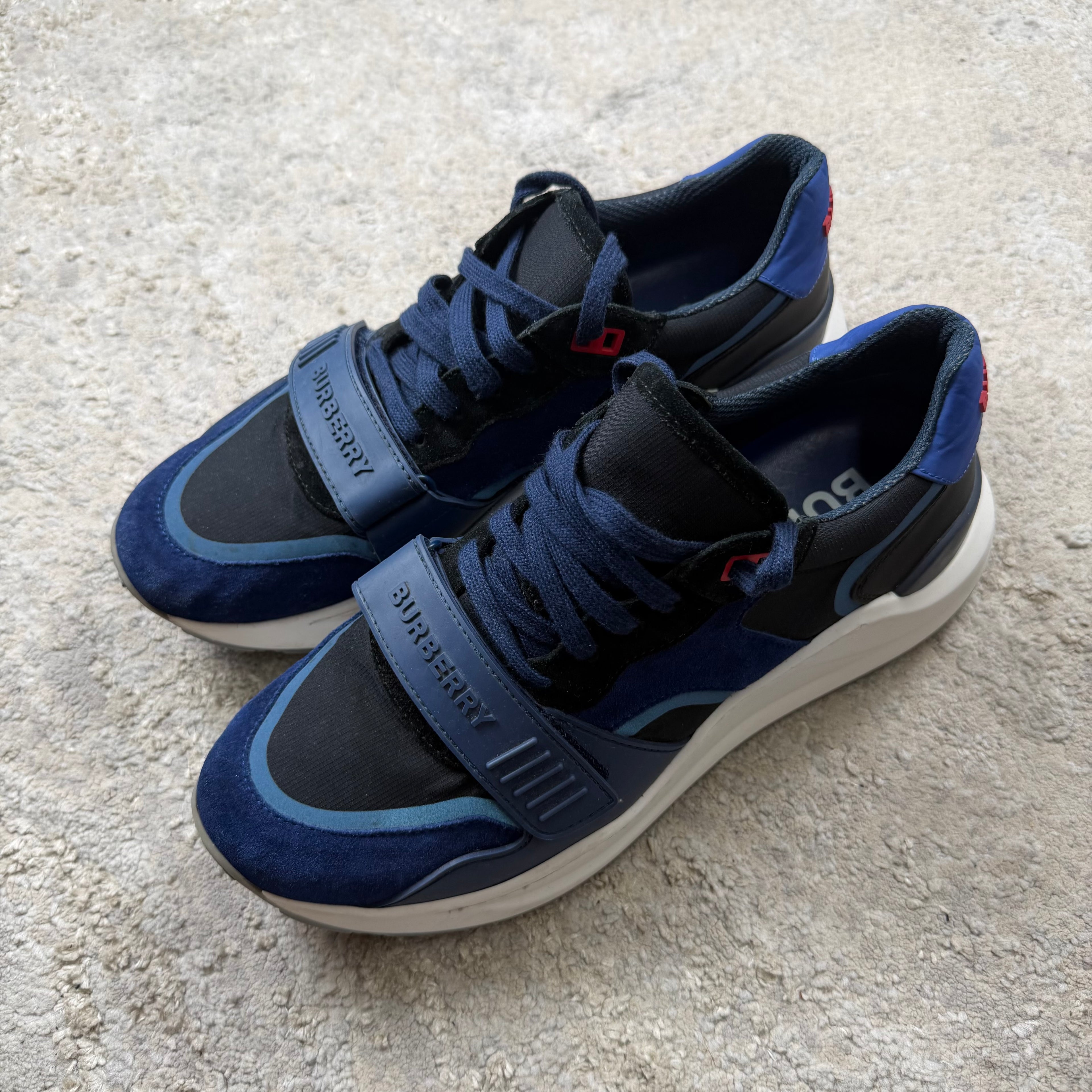Burberry Blue Ramsey Trainer’s - 9.5UK