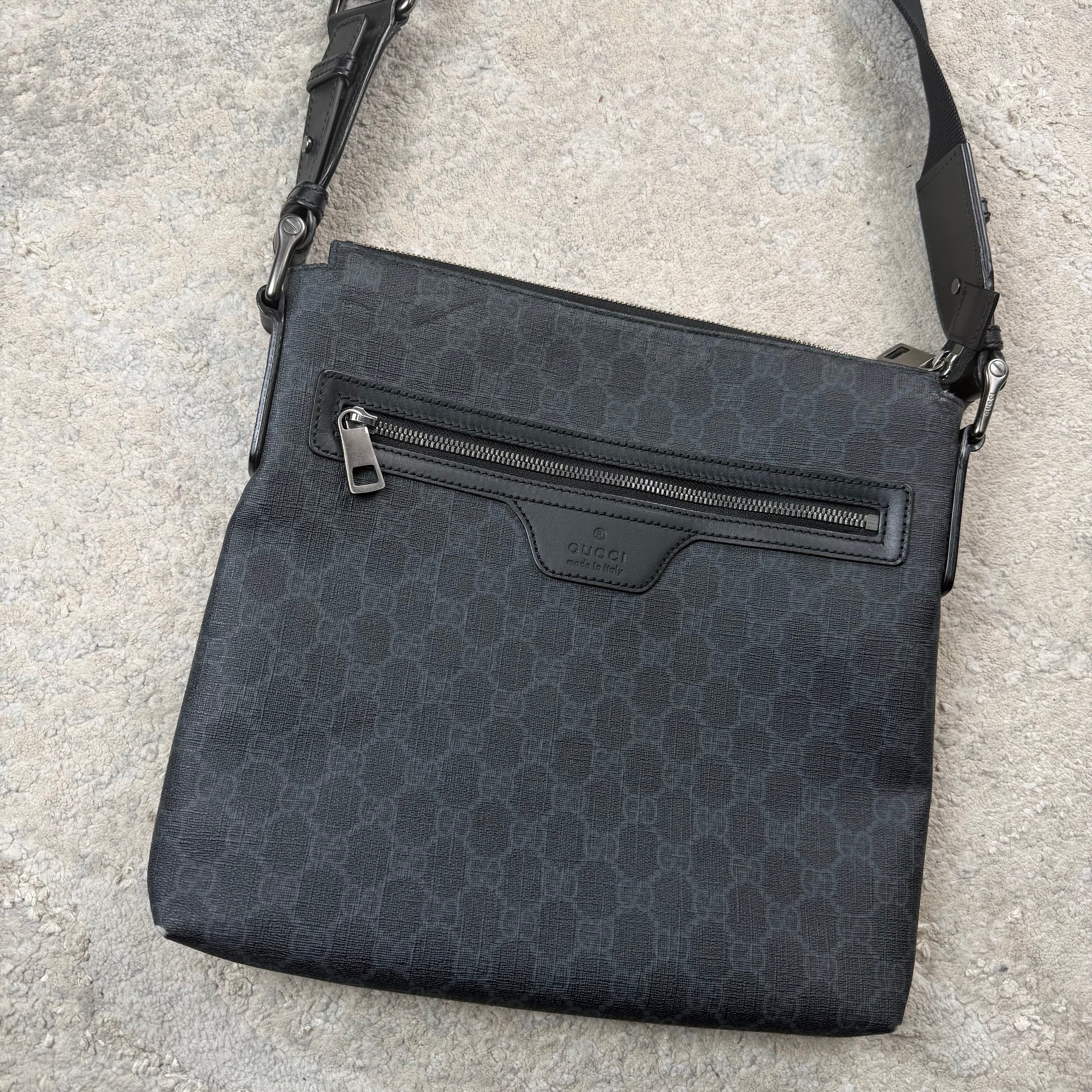 Gucci GG Grey Messenger Bag - Larger Model
