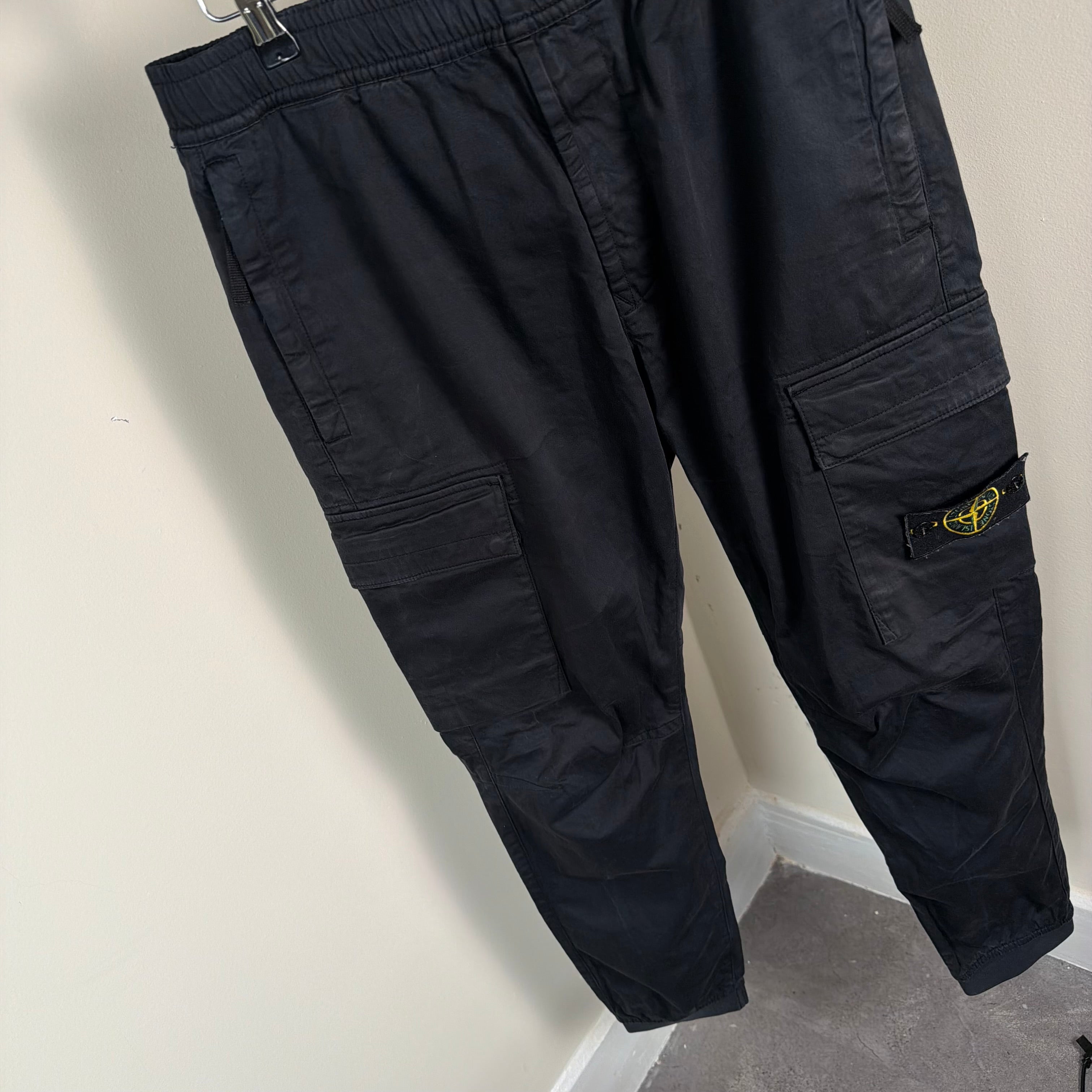 Stone Island Black Cargo Pants - 32W