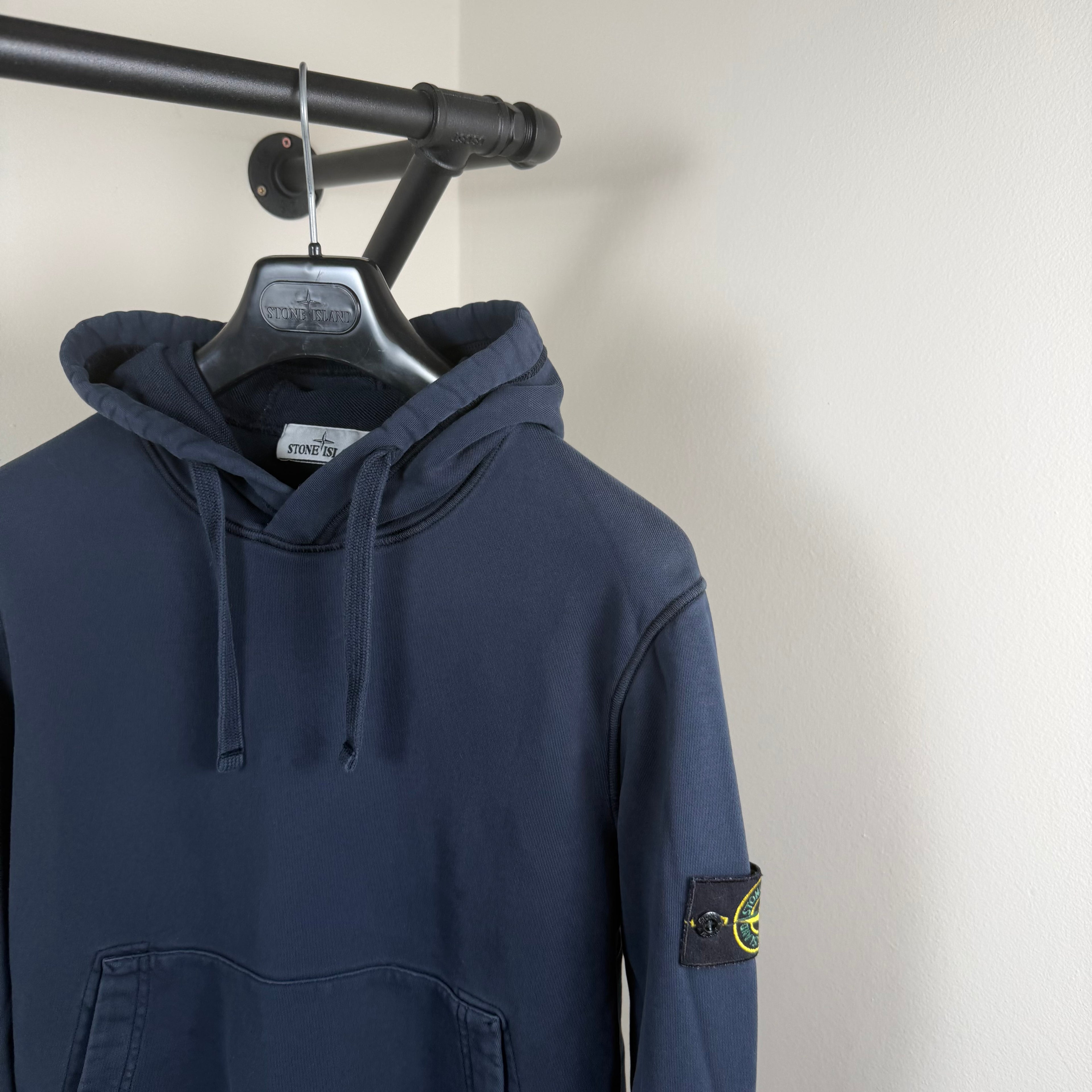 Stone Island Navy Pullover Hoodie - Small 20.5’’