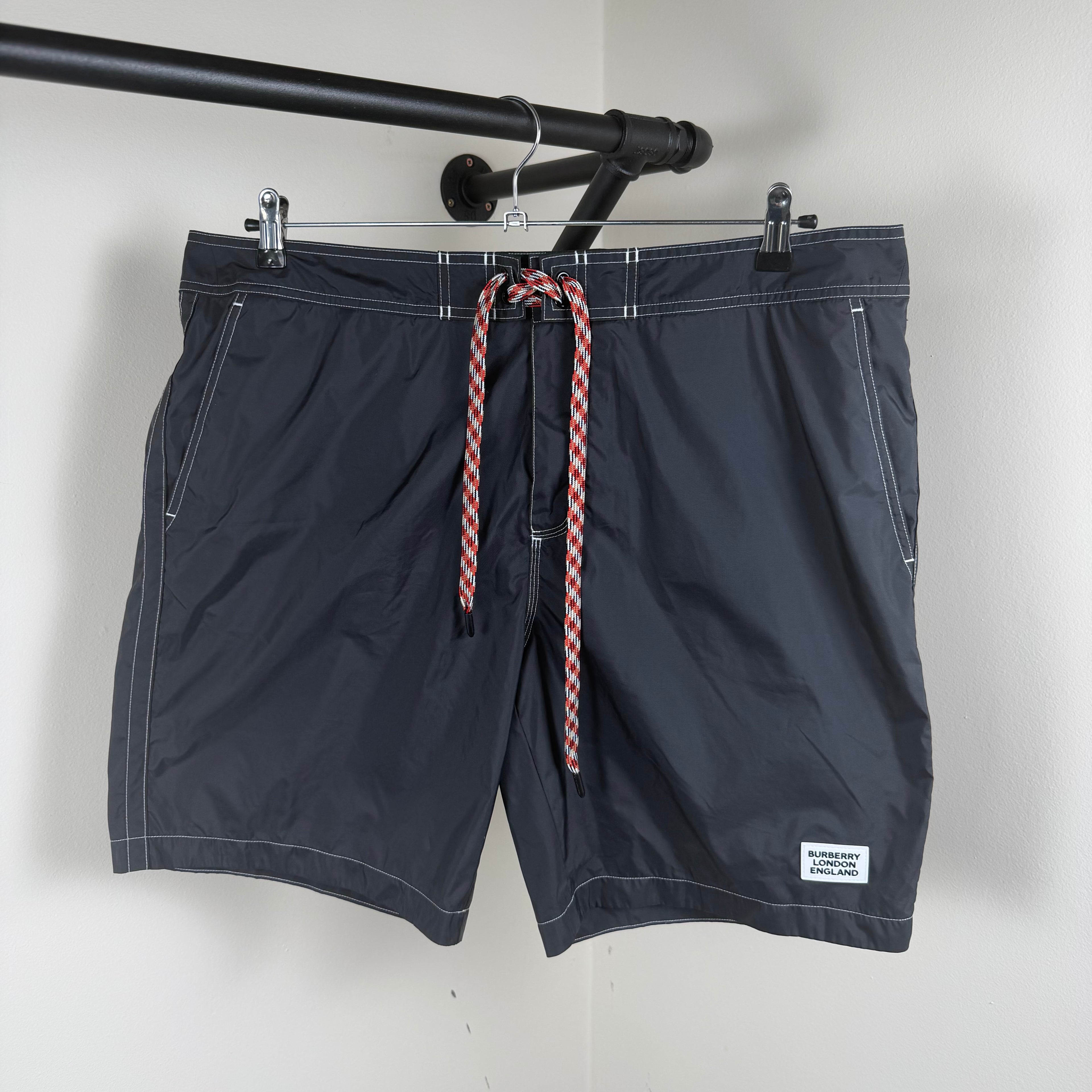 Burberry Board Swimming Shorts - XXL (38)