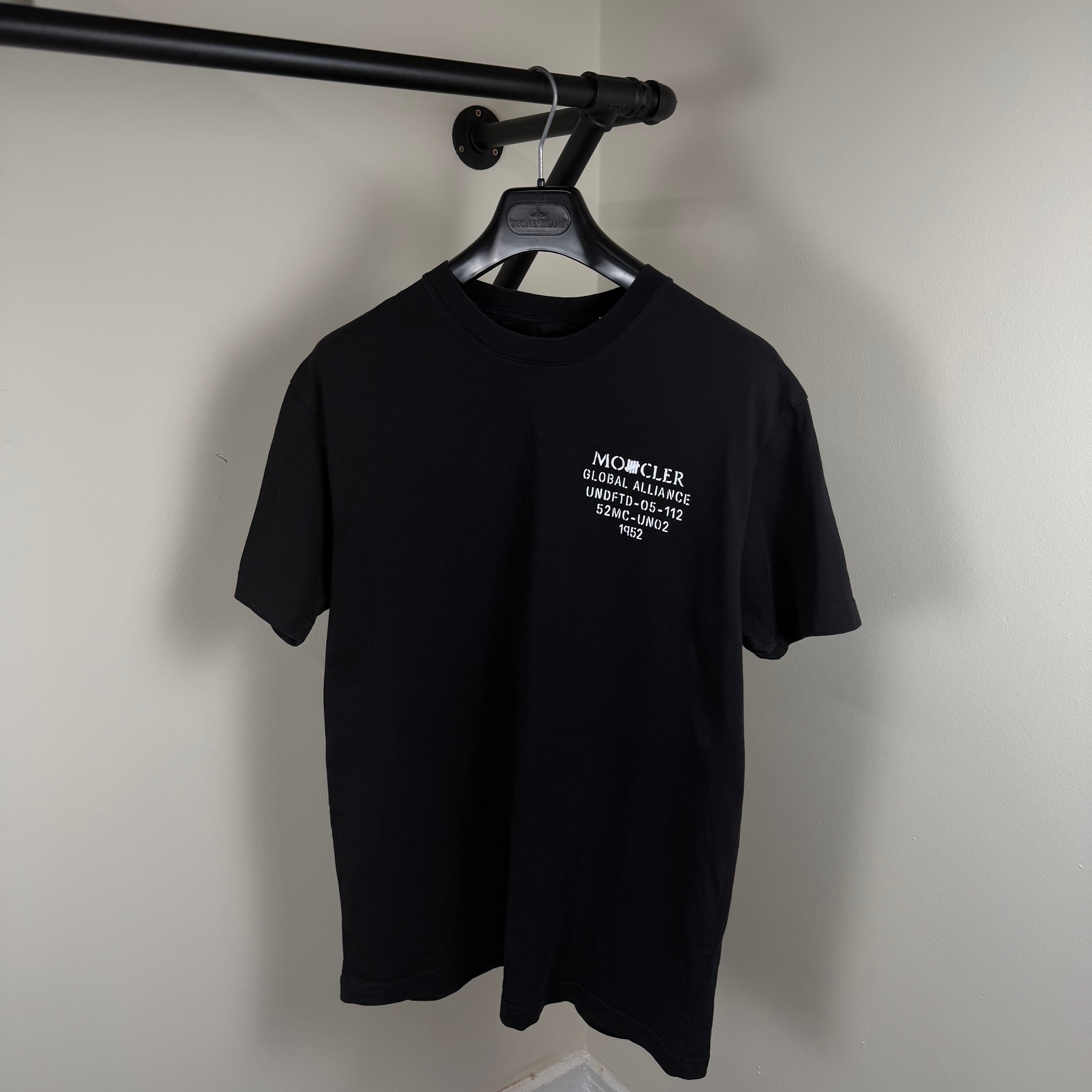 Moncler Graphic Black T-Shirt - Medium 20’’