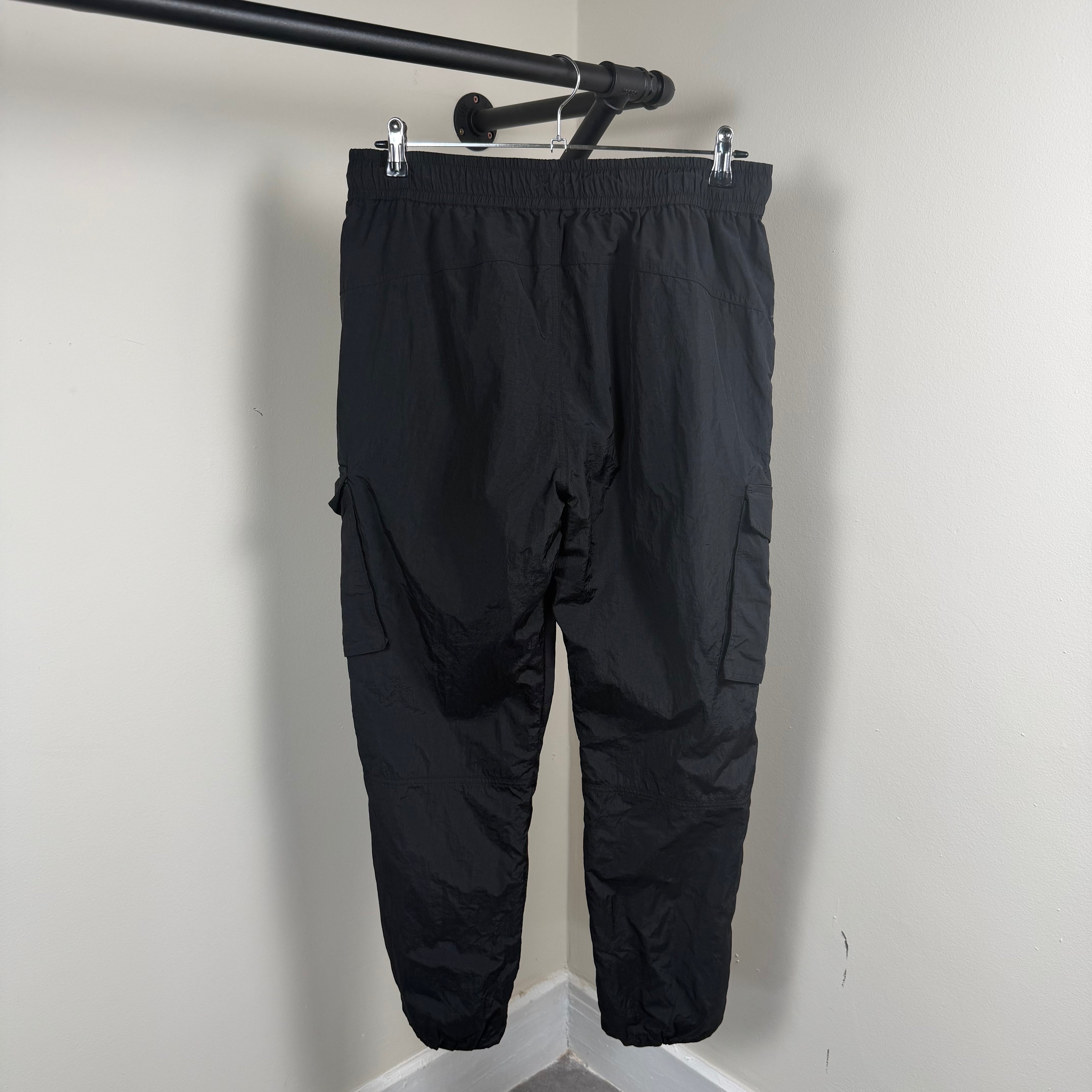 YELIR World Black Nylon Cargo Pants - Large