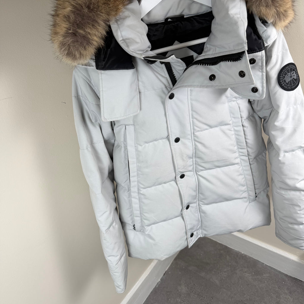 Canada Goose Wyndham Parka Black Badge Silverbirch - Small 21’’