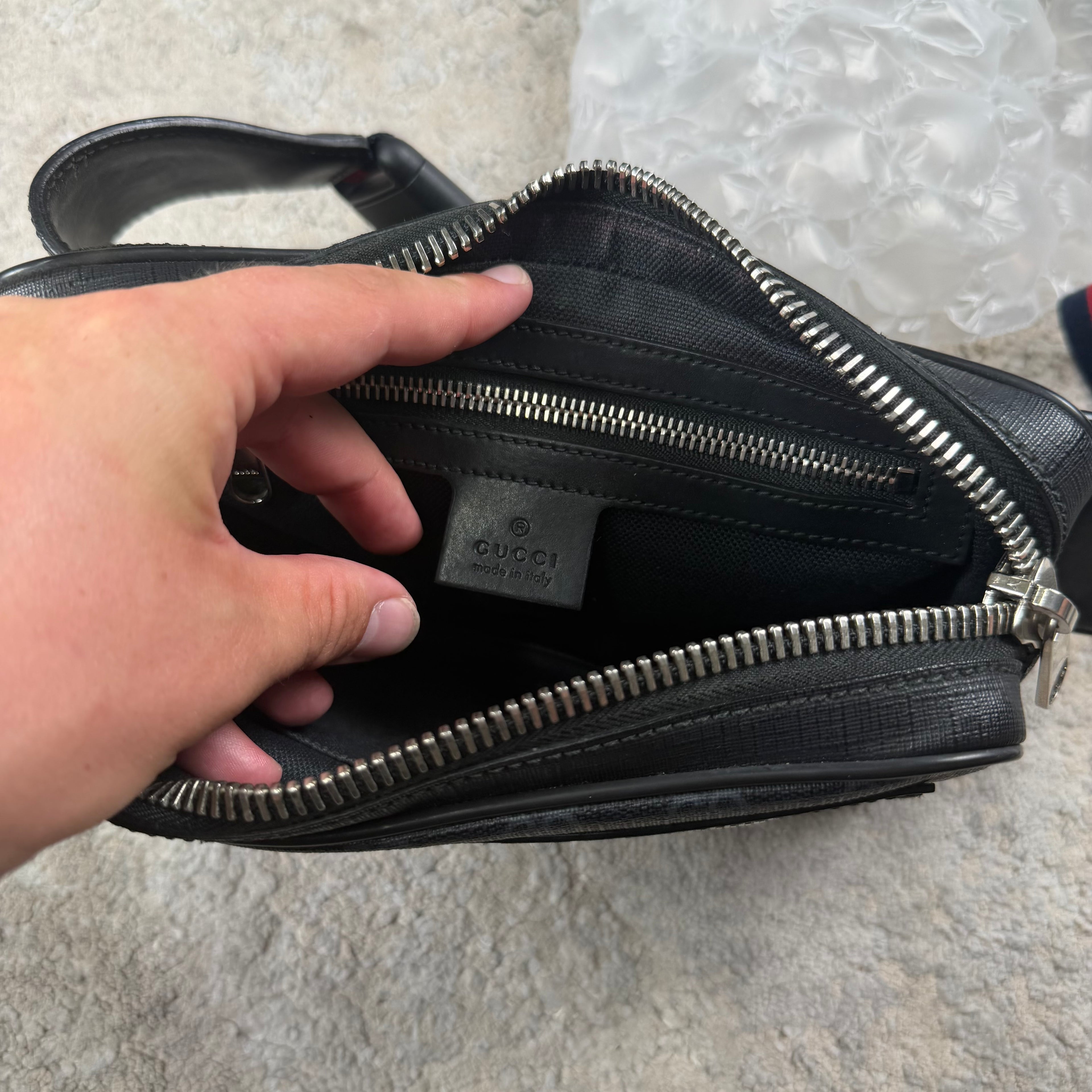 Gucci Supreme Canvas GG Belt Bag