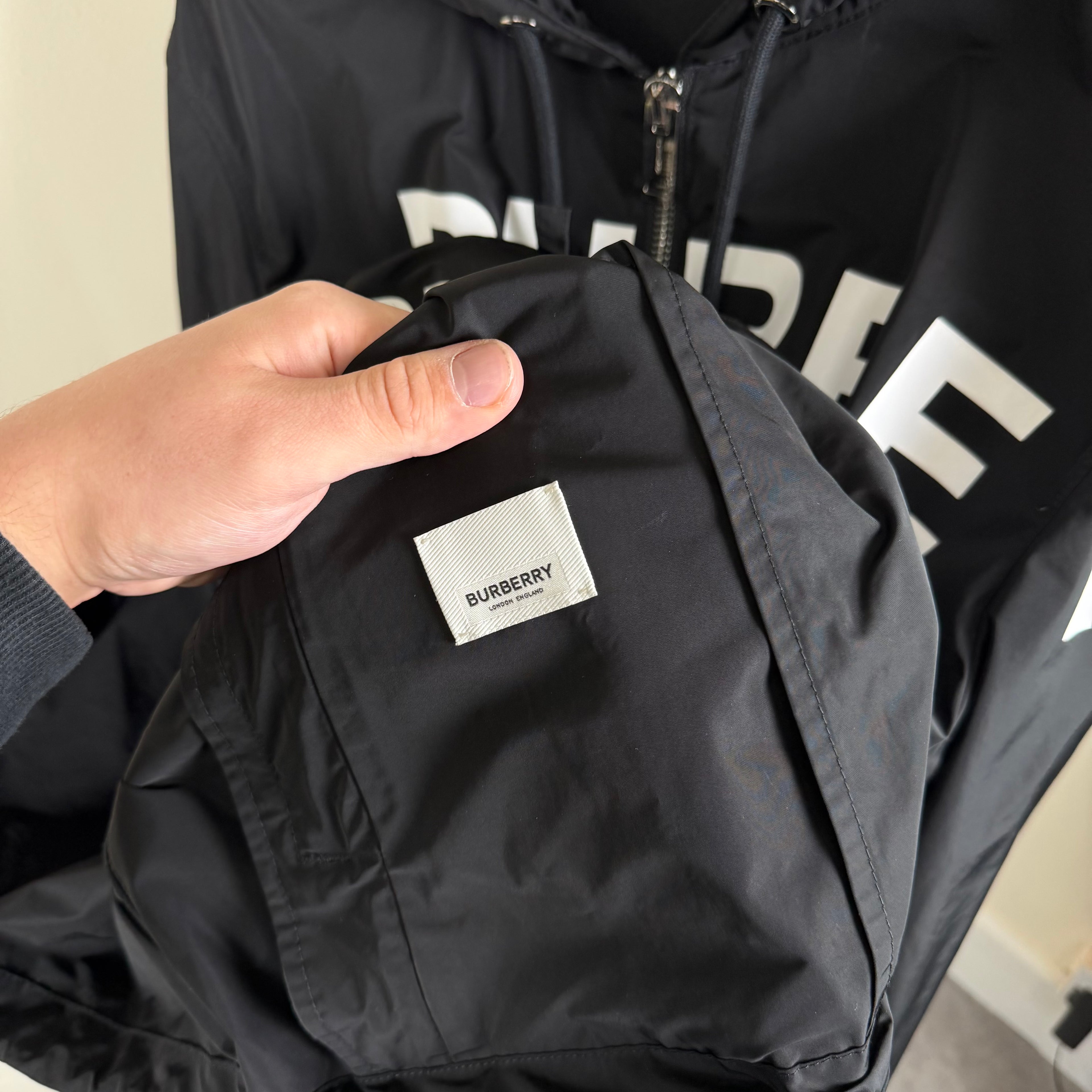 Burberry Horseferry Black Windbreaker - XL 25.5’’