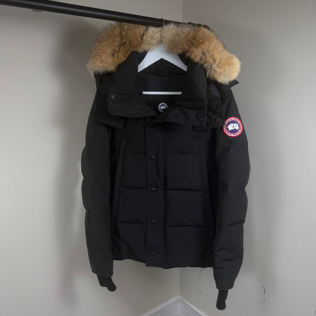 Canada Goose Wyndham Black Parka - Small Fusion 20’’