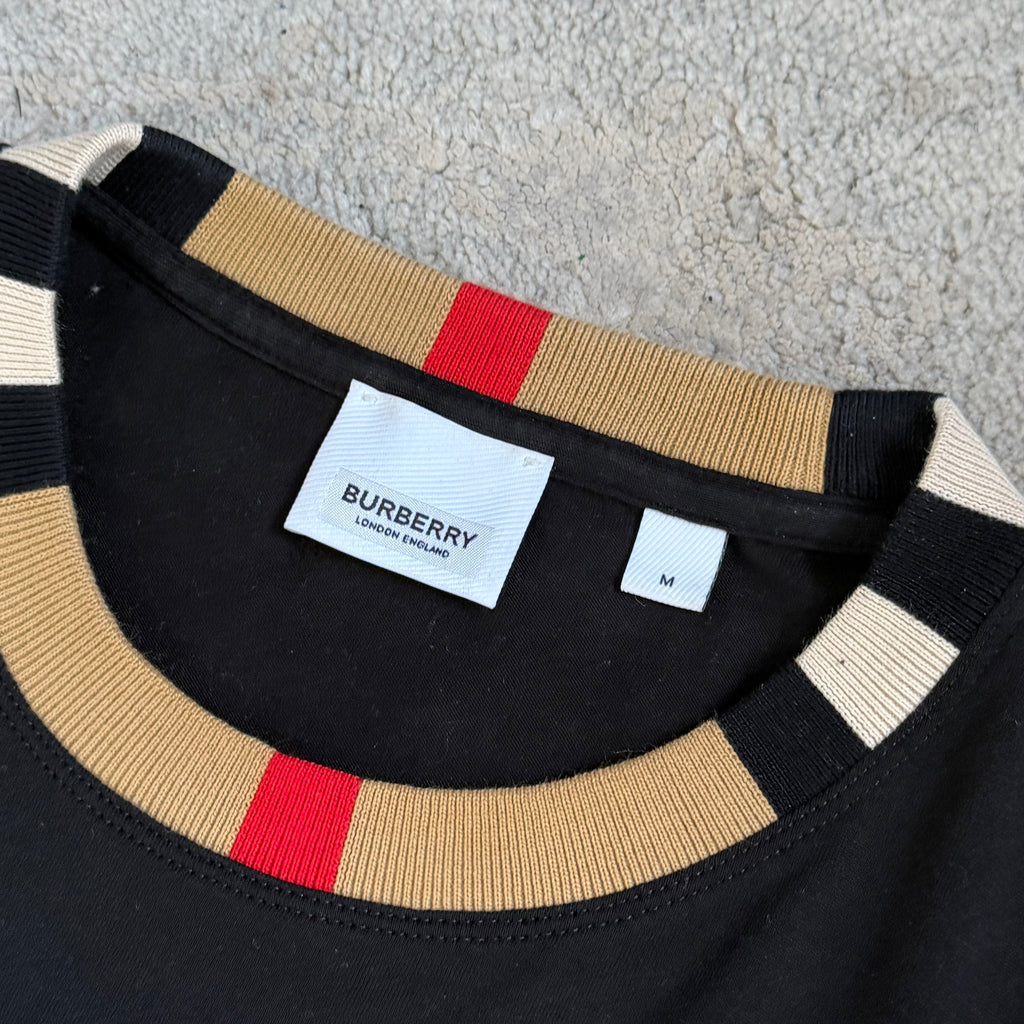 Burberry Check Black T-Shirt - Large 24’’