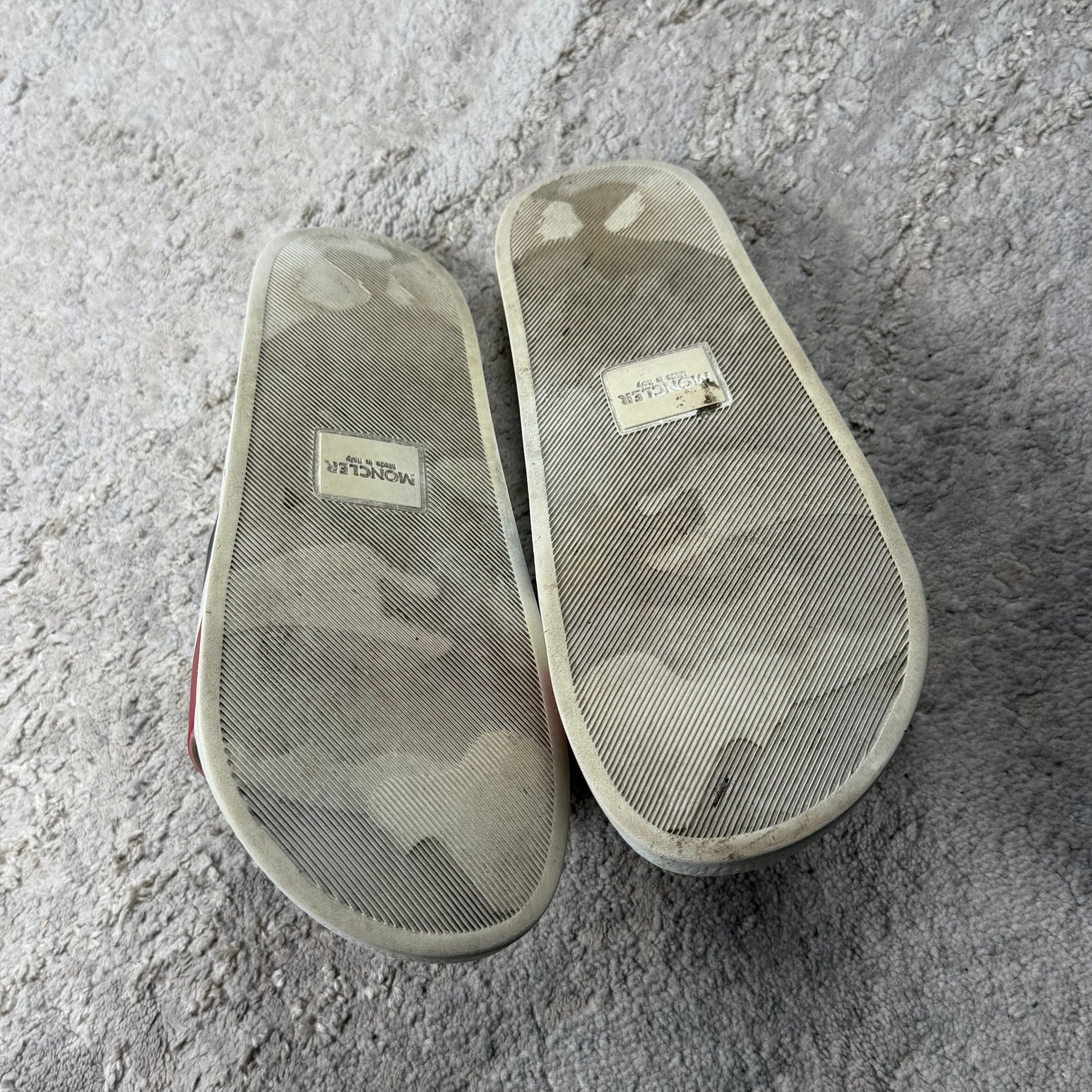 Moncler Stripe Logo White Slider’s - 8UK