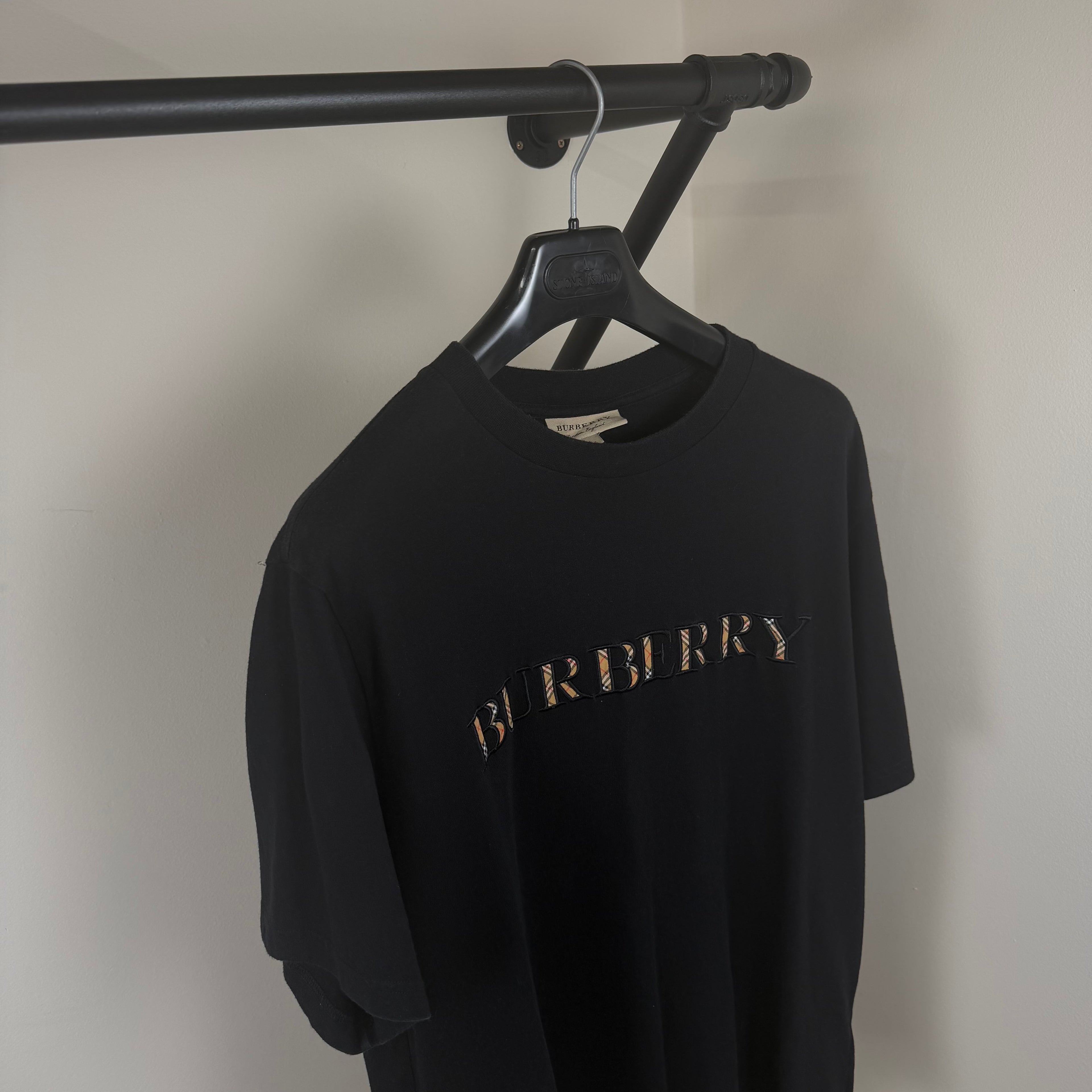 Burberry Spellout Black T-Shirt - Large 22’’