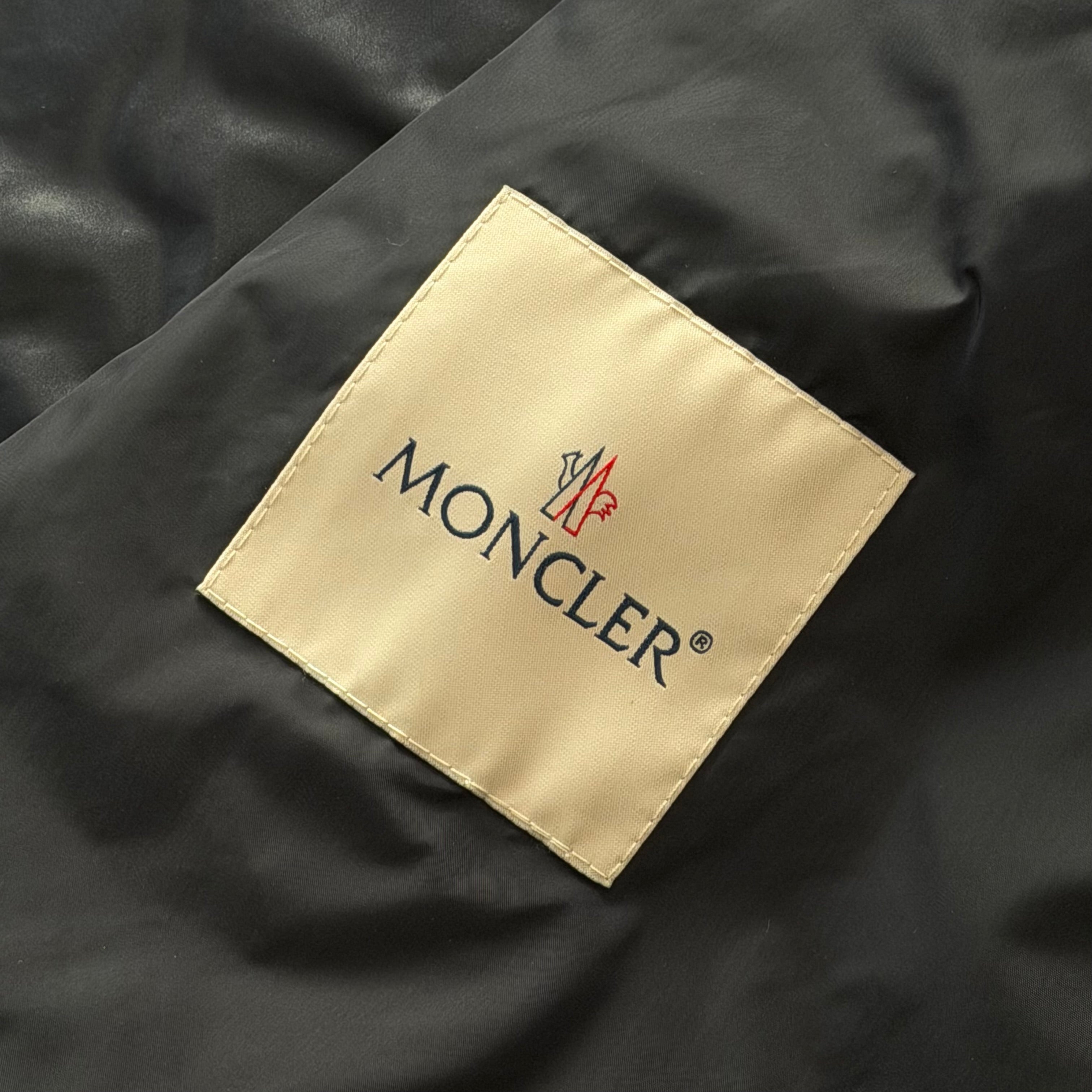 Moncler Keralle Navy Windbreaker - Small (1)