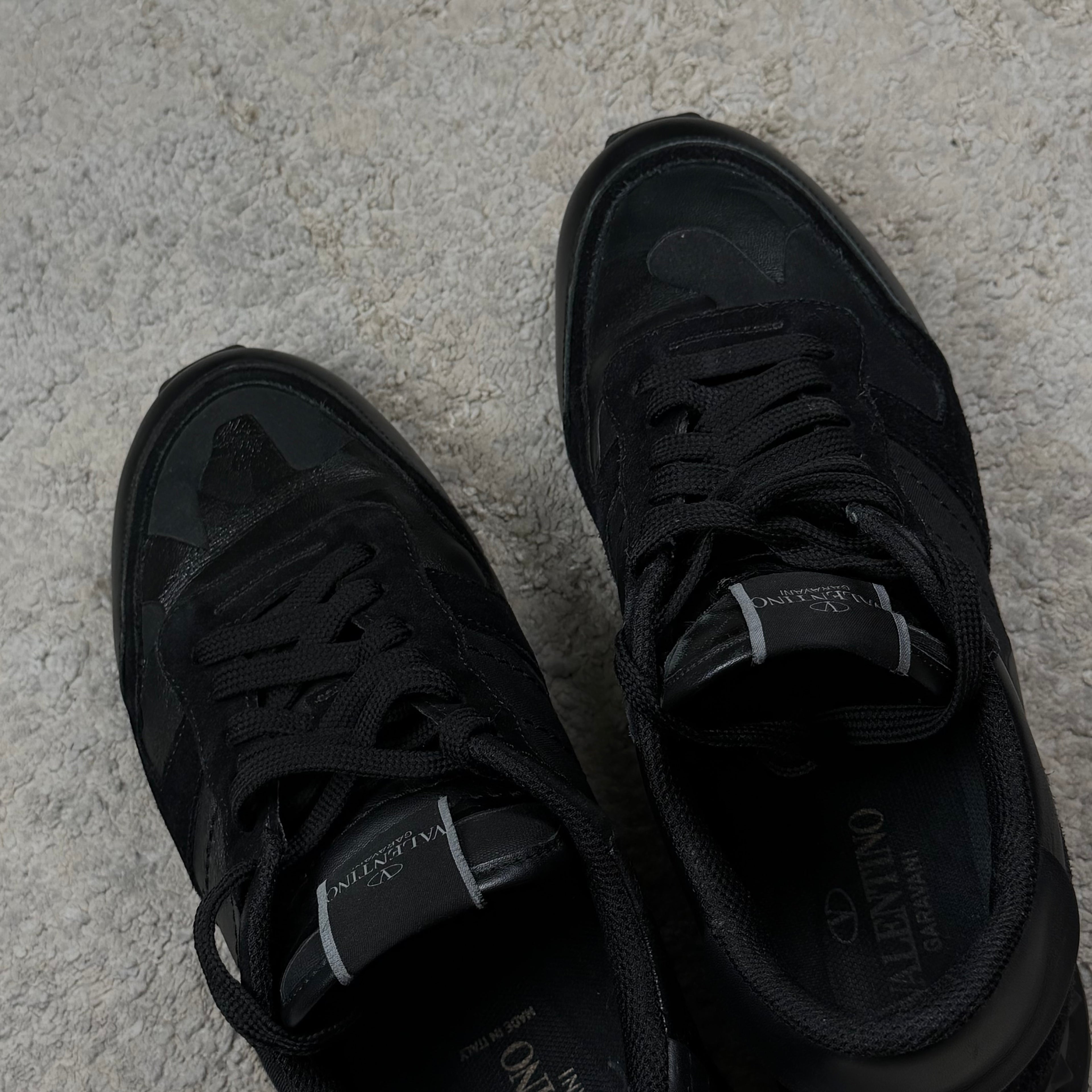 Valentino Garavani Triple Black Rockrunner Trainer’s - 8UK