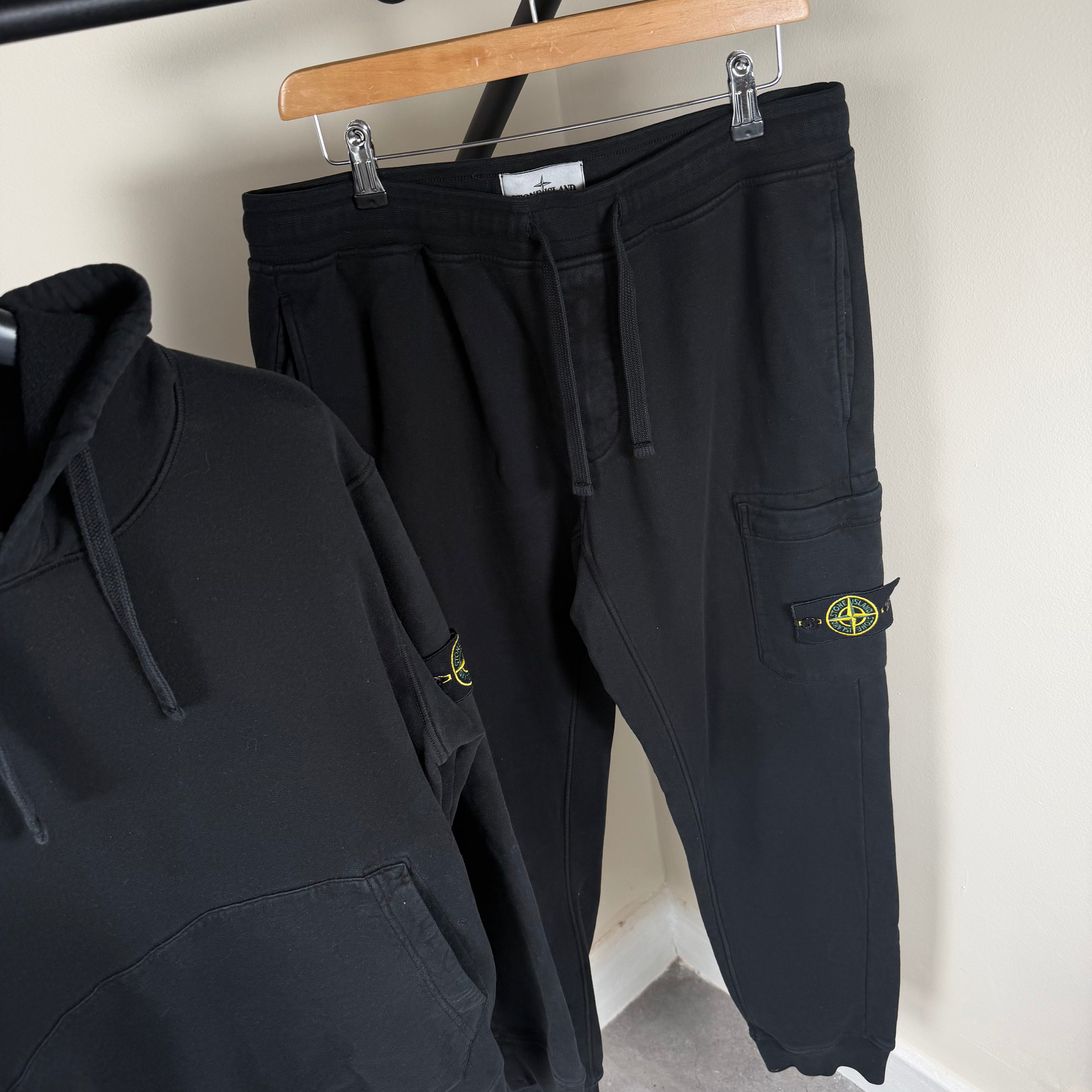 Stone Island Black Tracksuit - Large 22’’