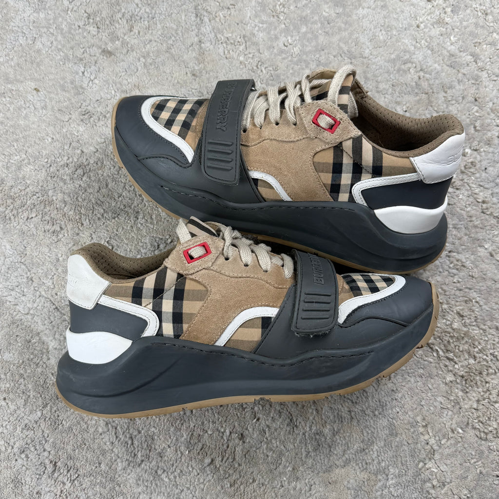 Burberry Biege Check Ramsey Trainer - 6UK
