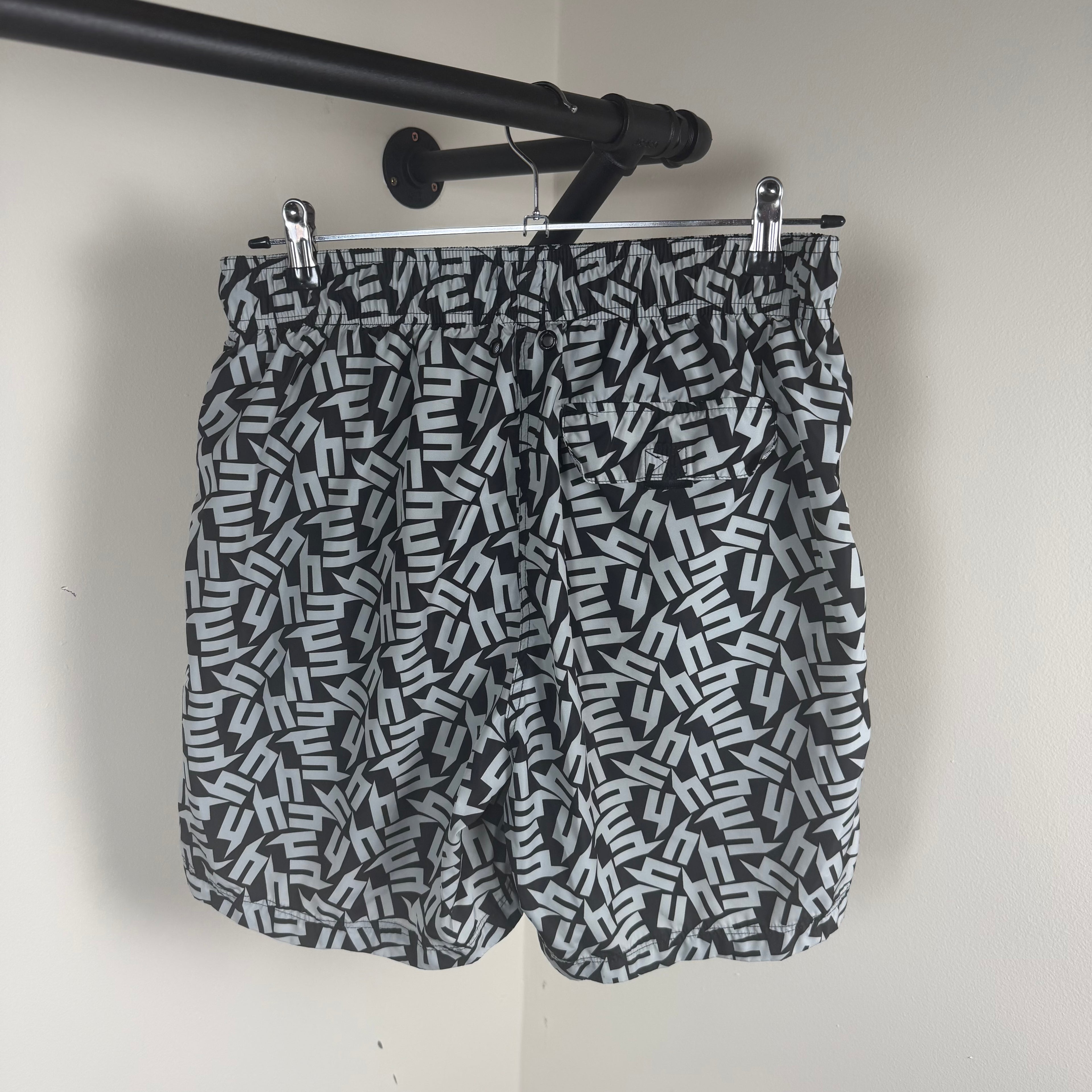 YELIR World Black/White Swimming Shorts - Large