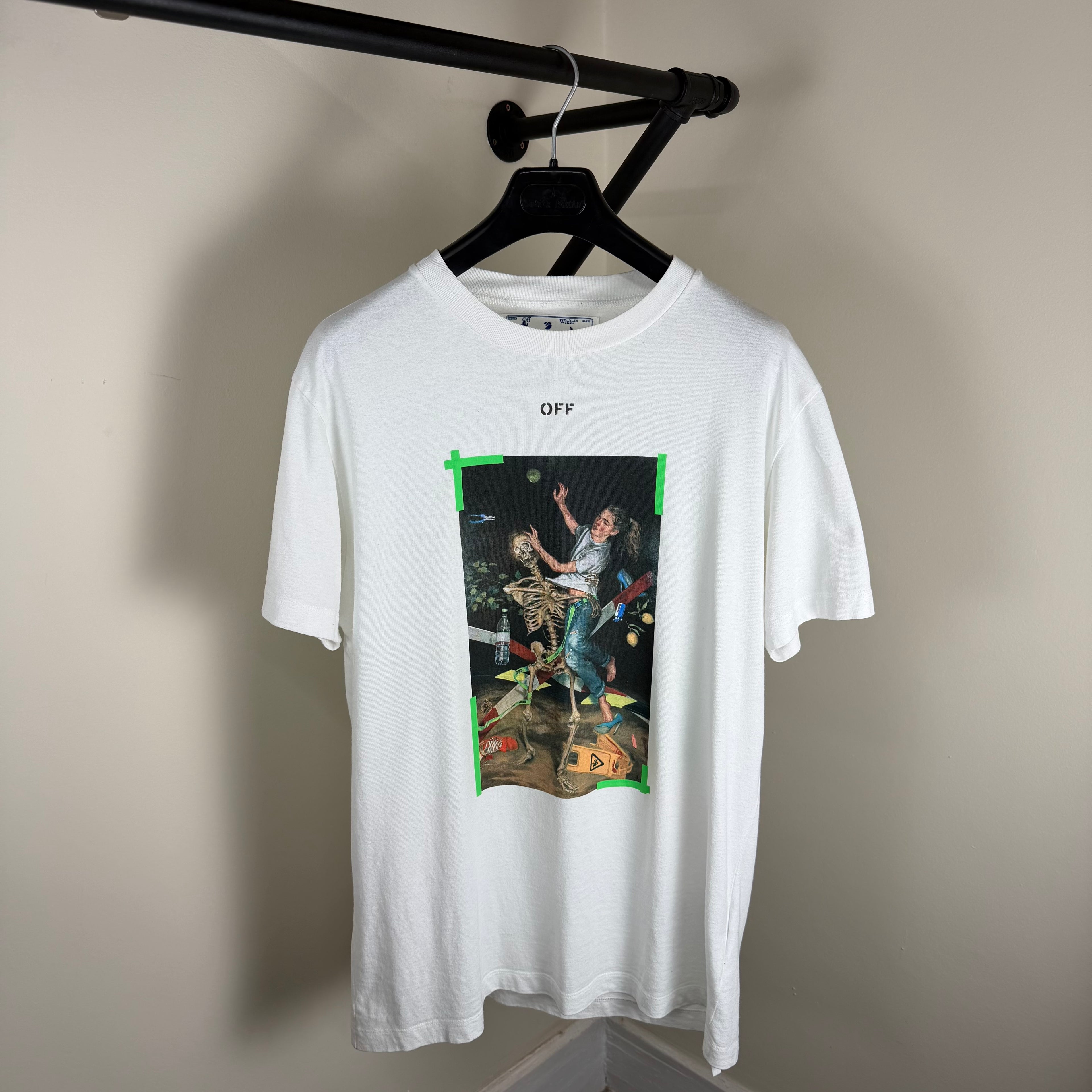 Off White Print T-Shirt - Medium 21’’