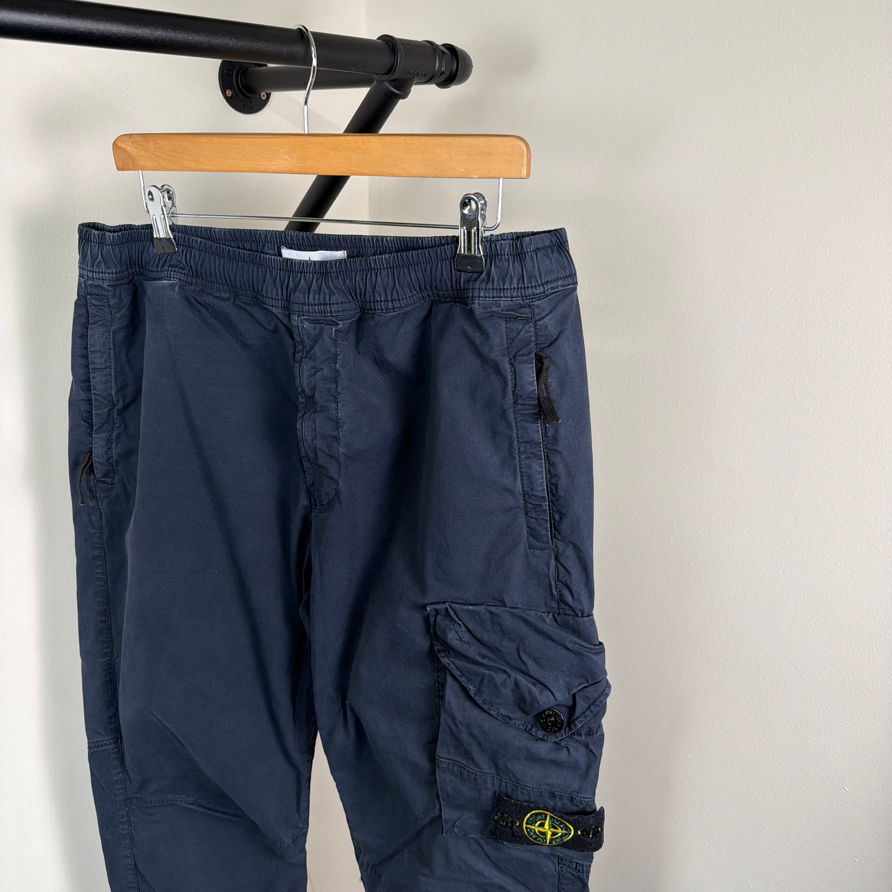 Stone Island Navy Cargo Pants - 32W