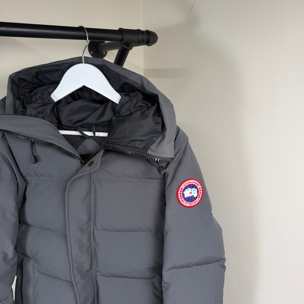 Canada Goose MacMillan Parka Grey - Medium 22.5’’