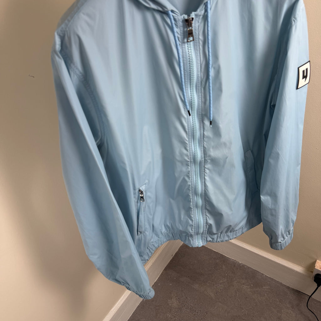 YELIR World Baby Blue Windbreaker - Large 22.5’’