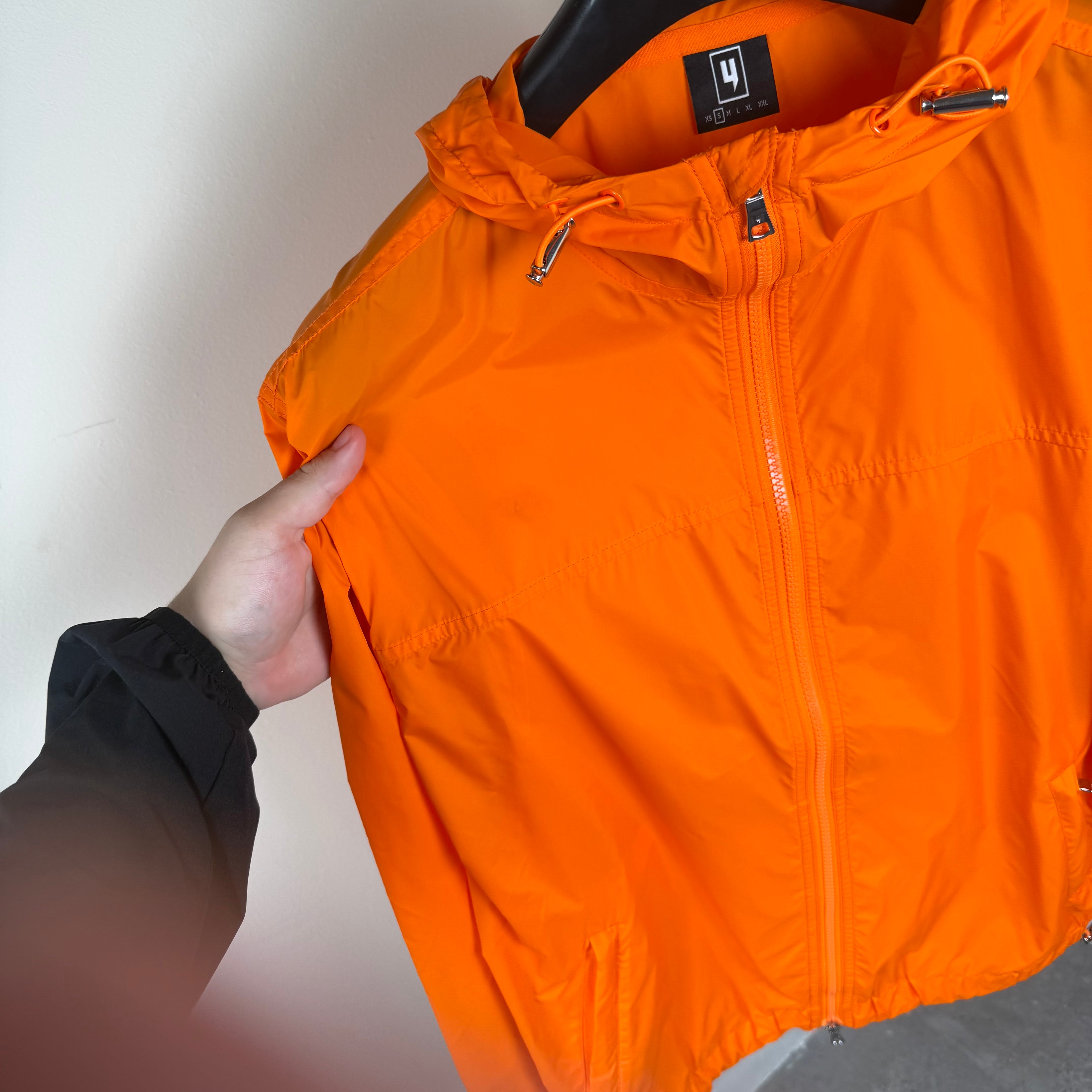 YELIR World Orange Windbreaker - S/M 21.5’’