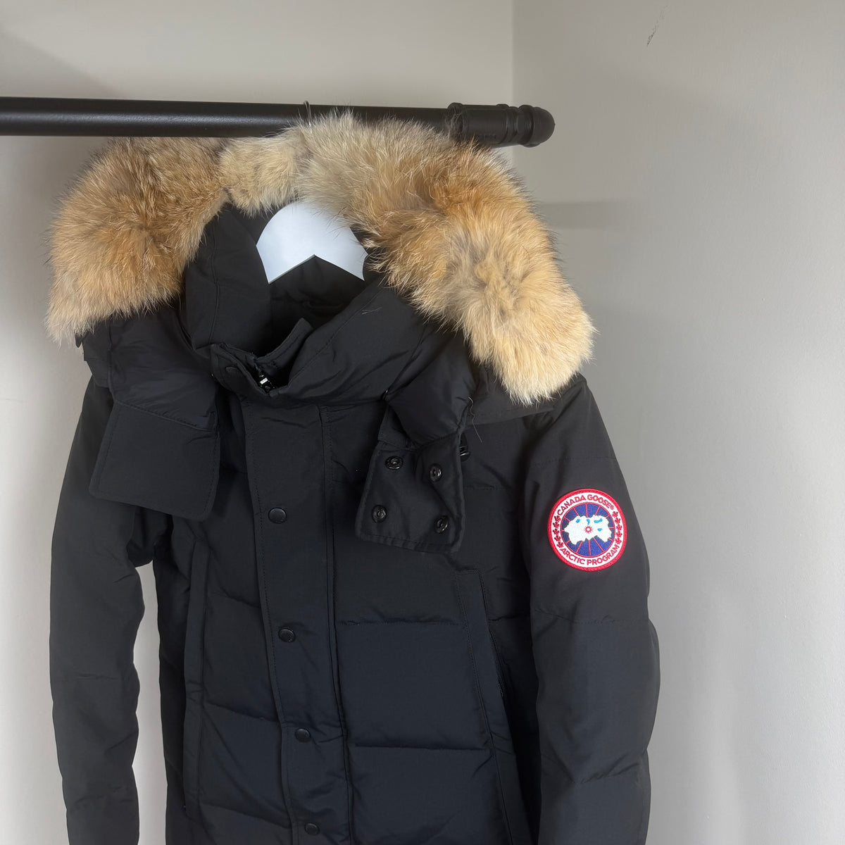 Canada Goose Wyndham Black Parka - Small Fusion 20’’