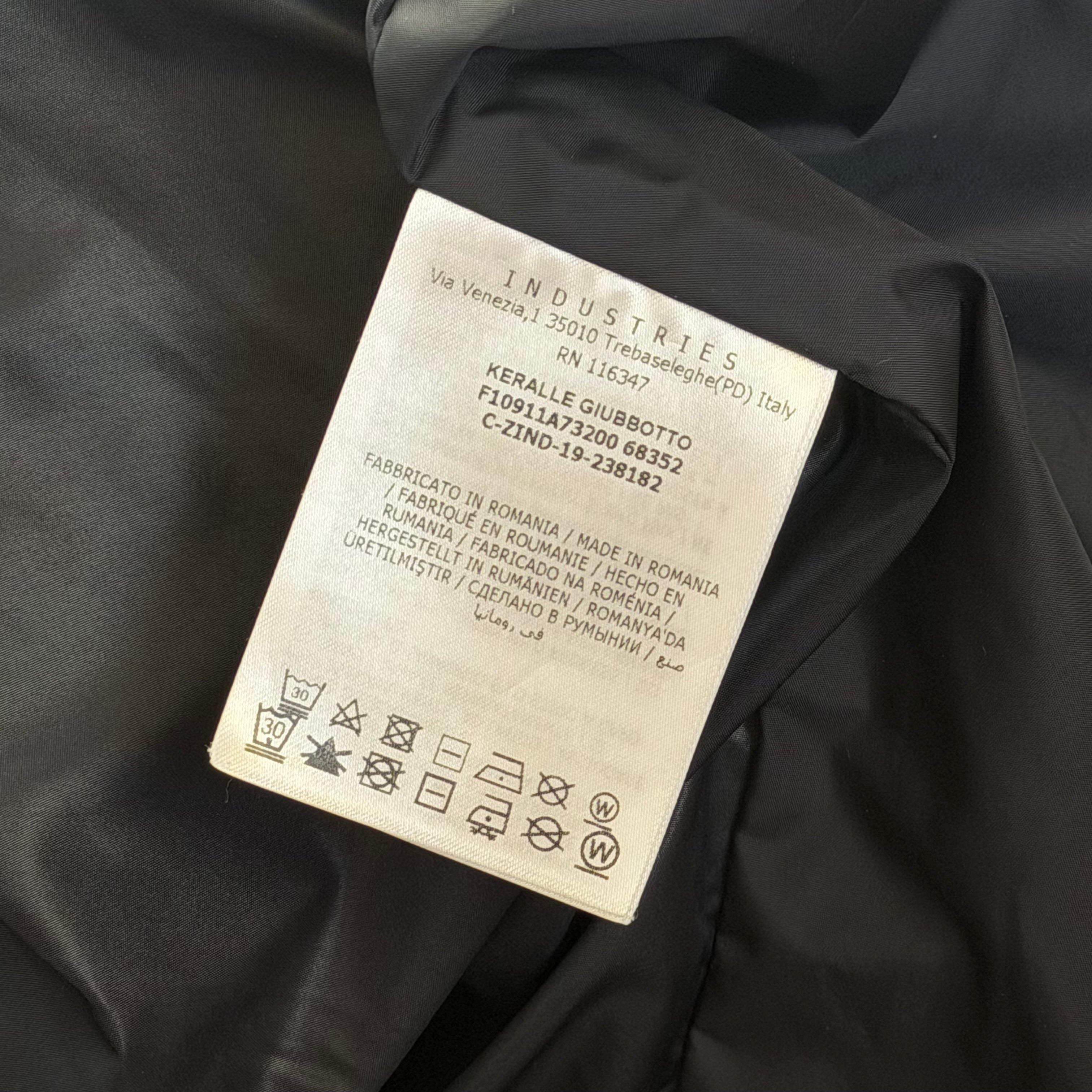 Moncler Keralle Navy Windbreaker - Small (1)