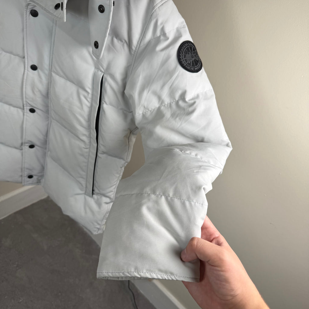 Canada Goose Wyndham Parka Black Badge Silverbirch - Small 21’’