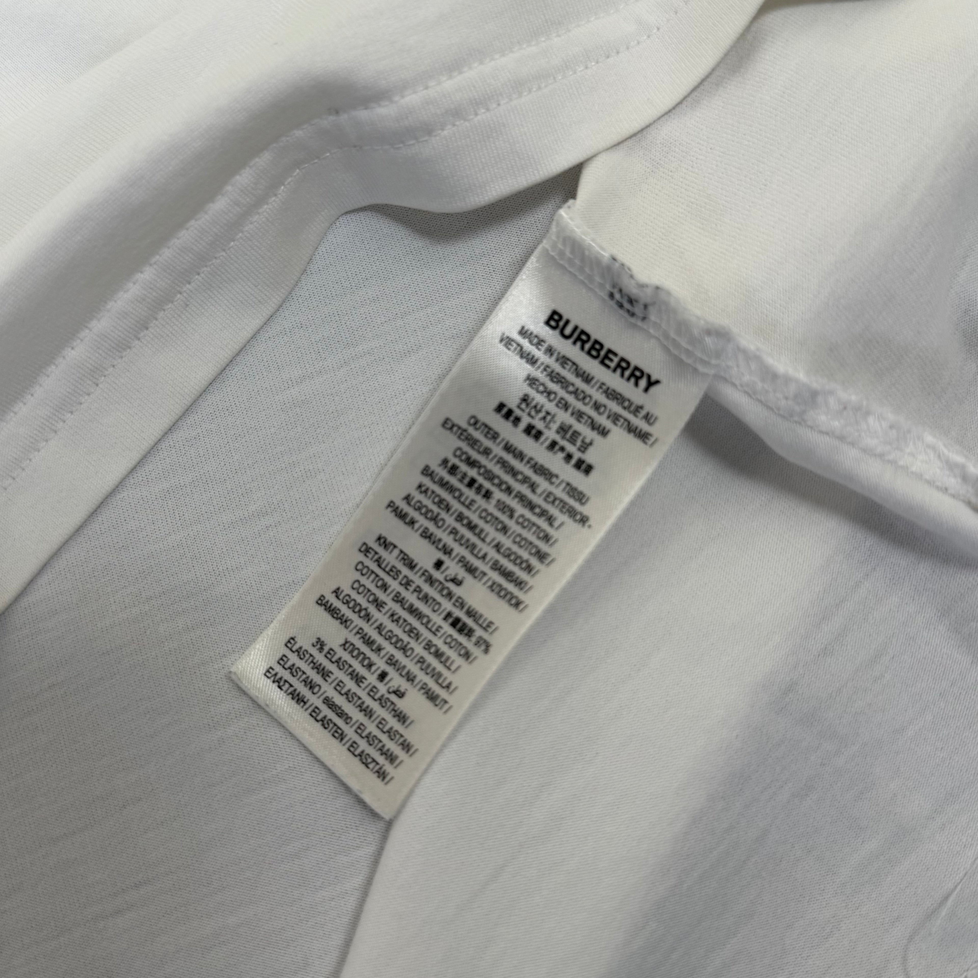 Burberry White Print T-Shirt - XL/L 23’’