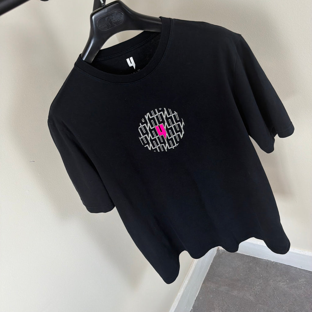 Yelir World Circle Y T-Shirt - XL 22’’