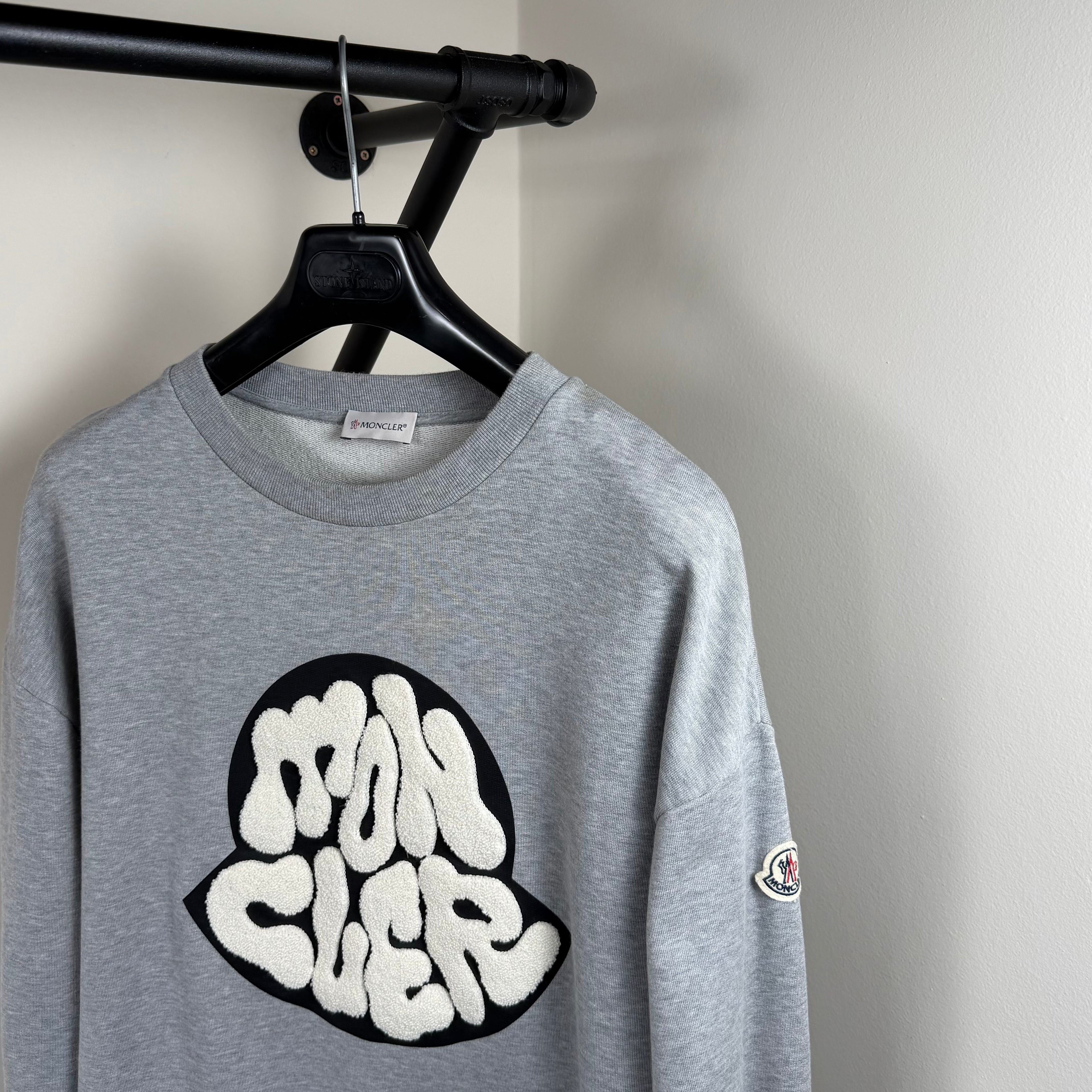 Moncler Graphic Swirl Grey Crewneck - XL 22’’