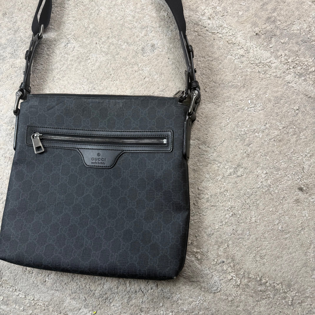 Gucci GG Grey Messenger Bag - Larger Model